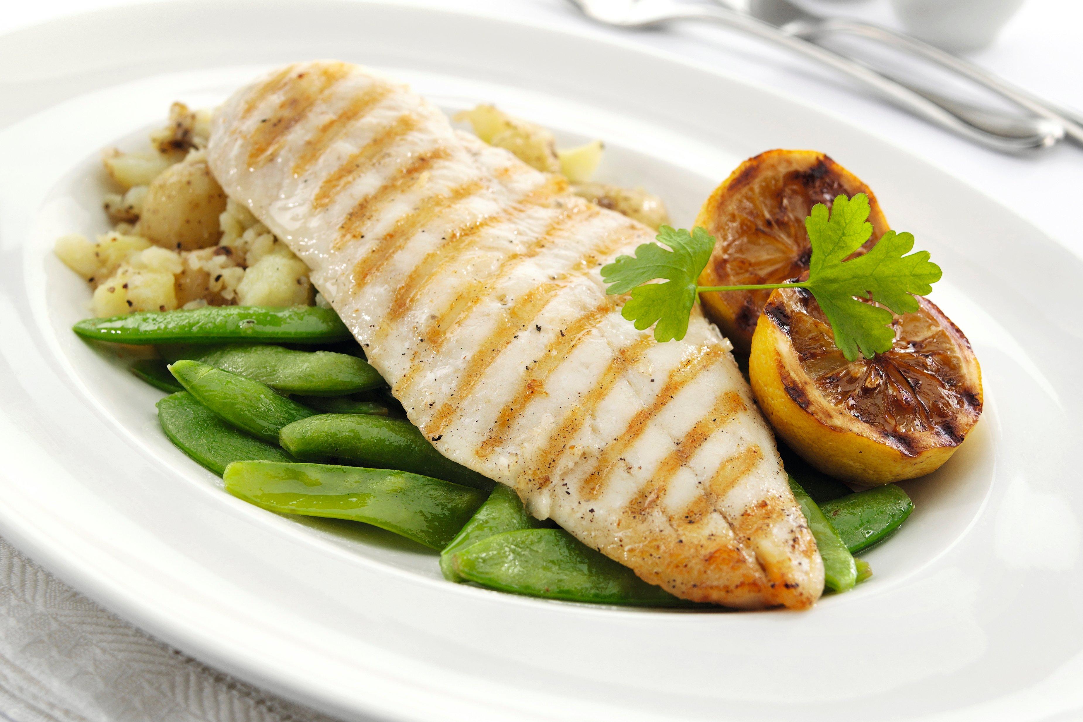 Fastnet Midi MSC Hake Fillets (skinless)