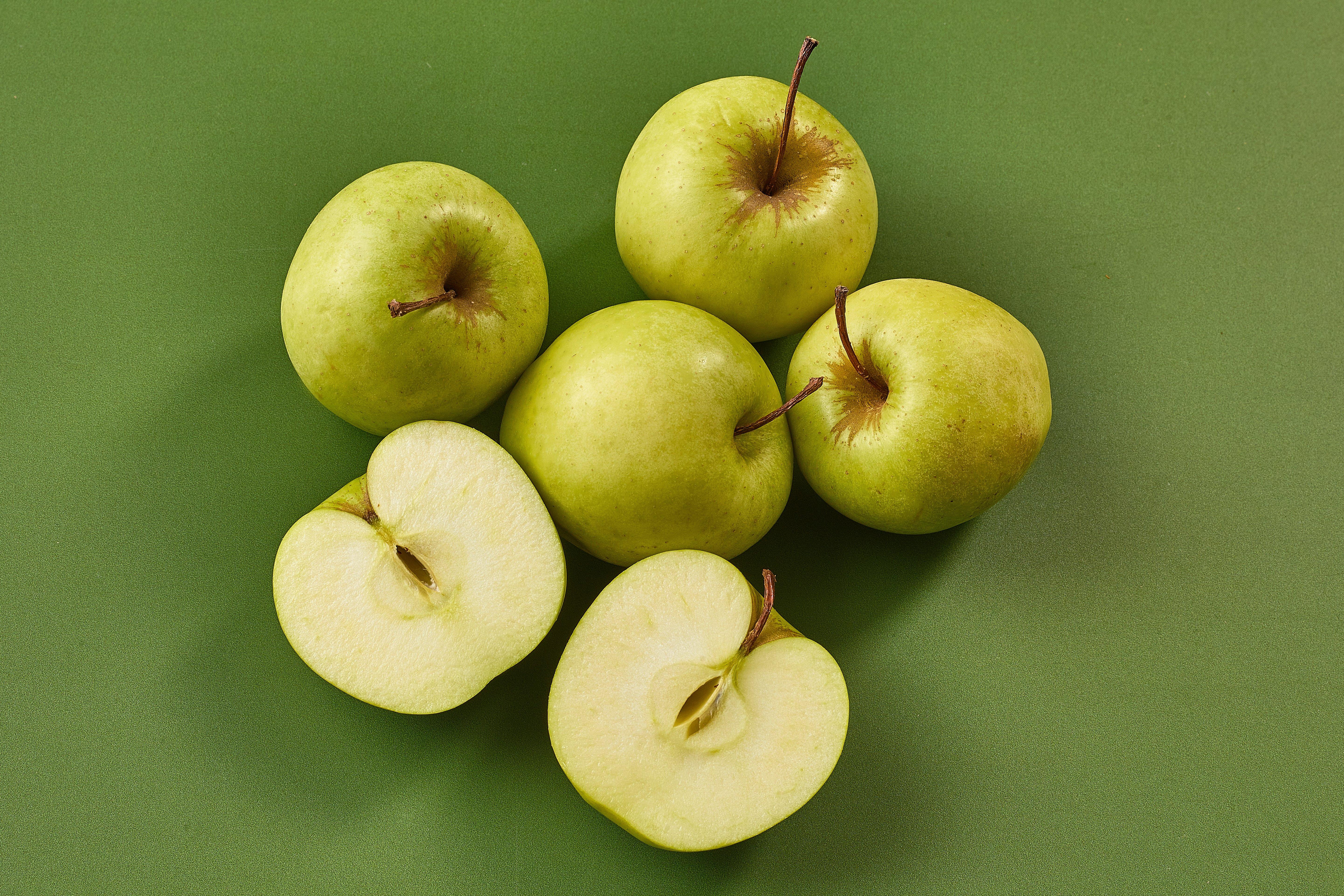Golden Delicious Apples