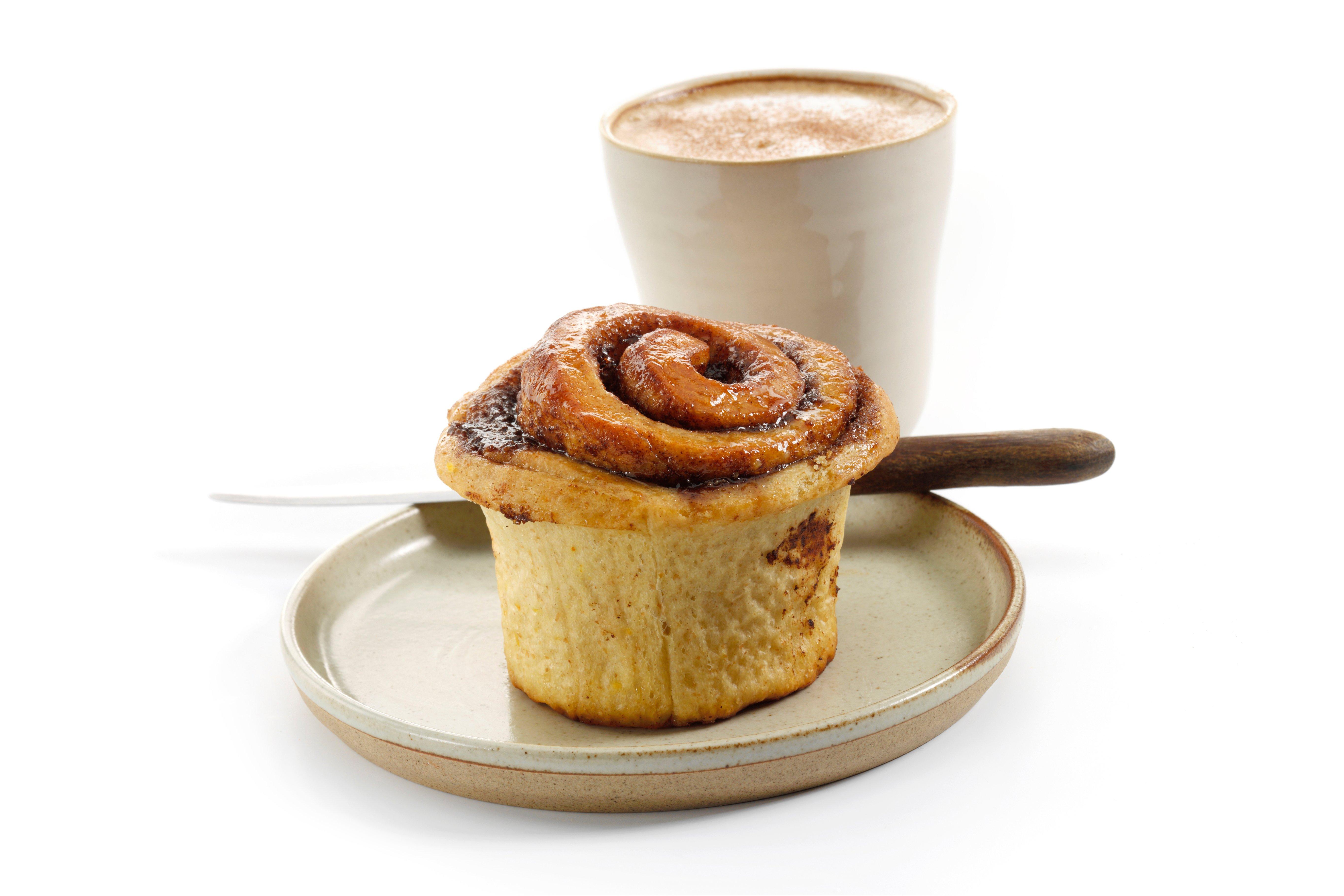 La Boulangerie Cinnamon Buns