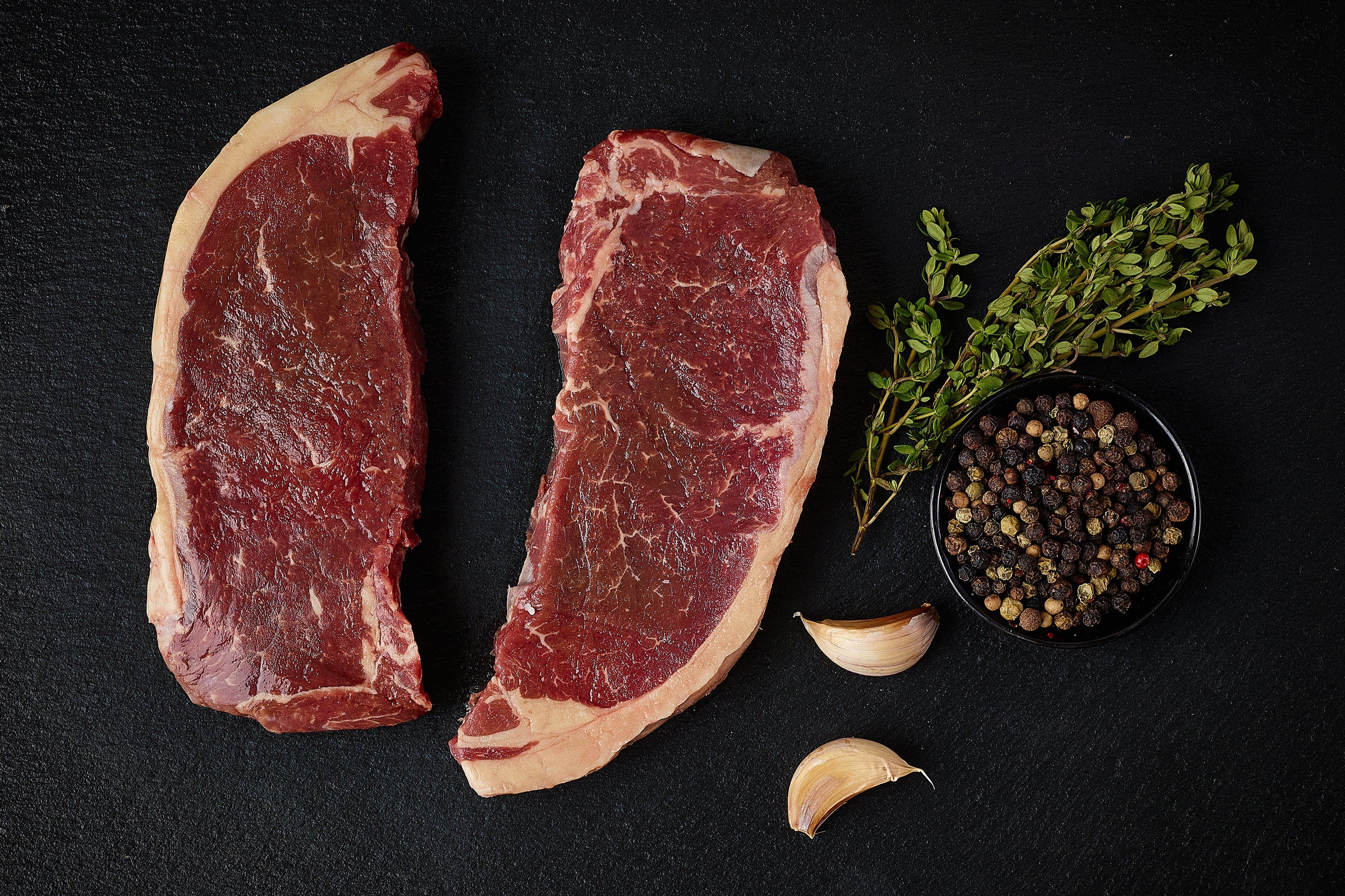 Campbells Scotch Beef Sirloin Steak - Special Trim (Scotland Only)