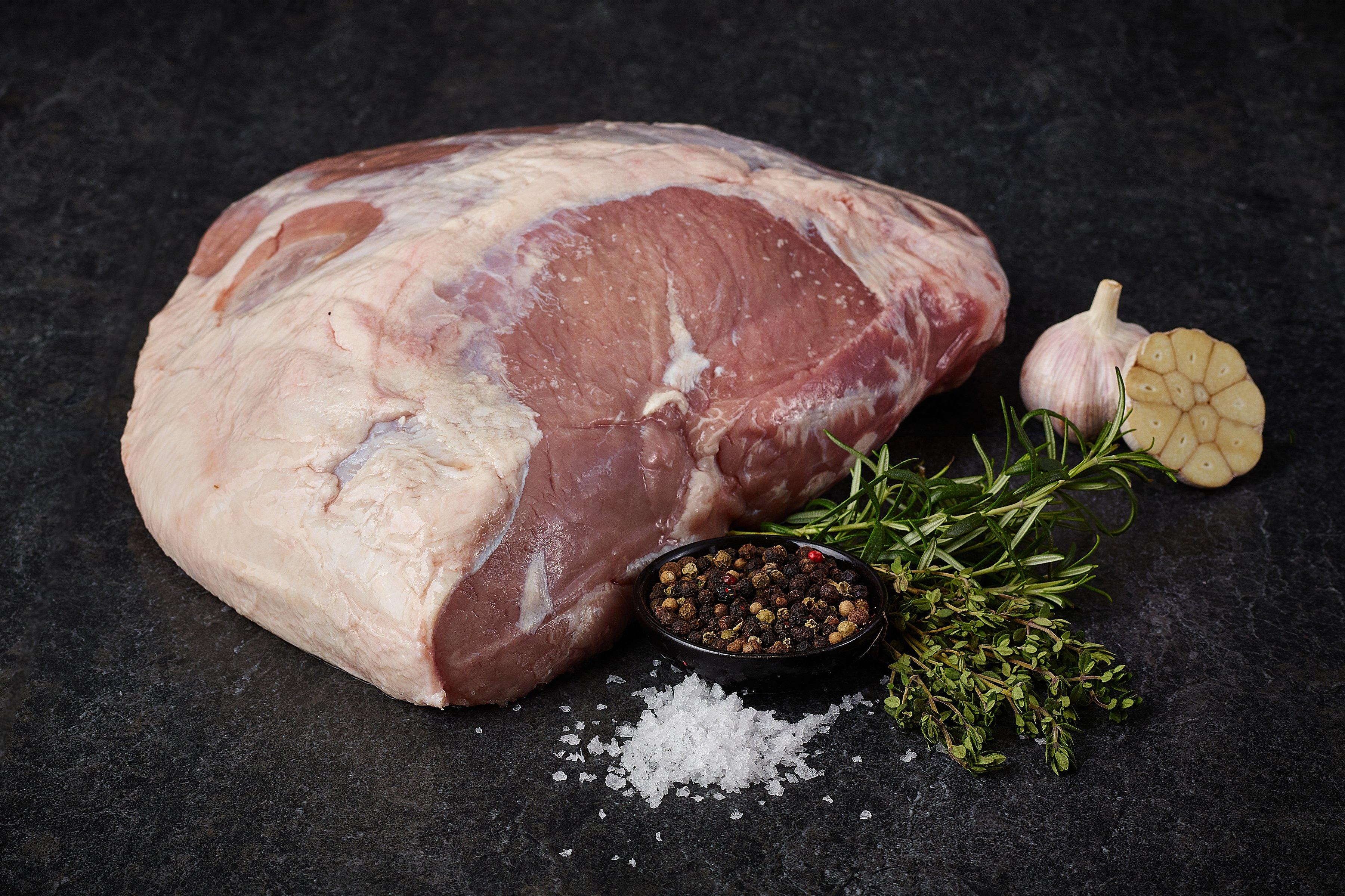 Campbells Veal Whole Topside (Scotland Only)