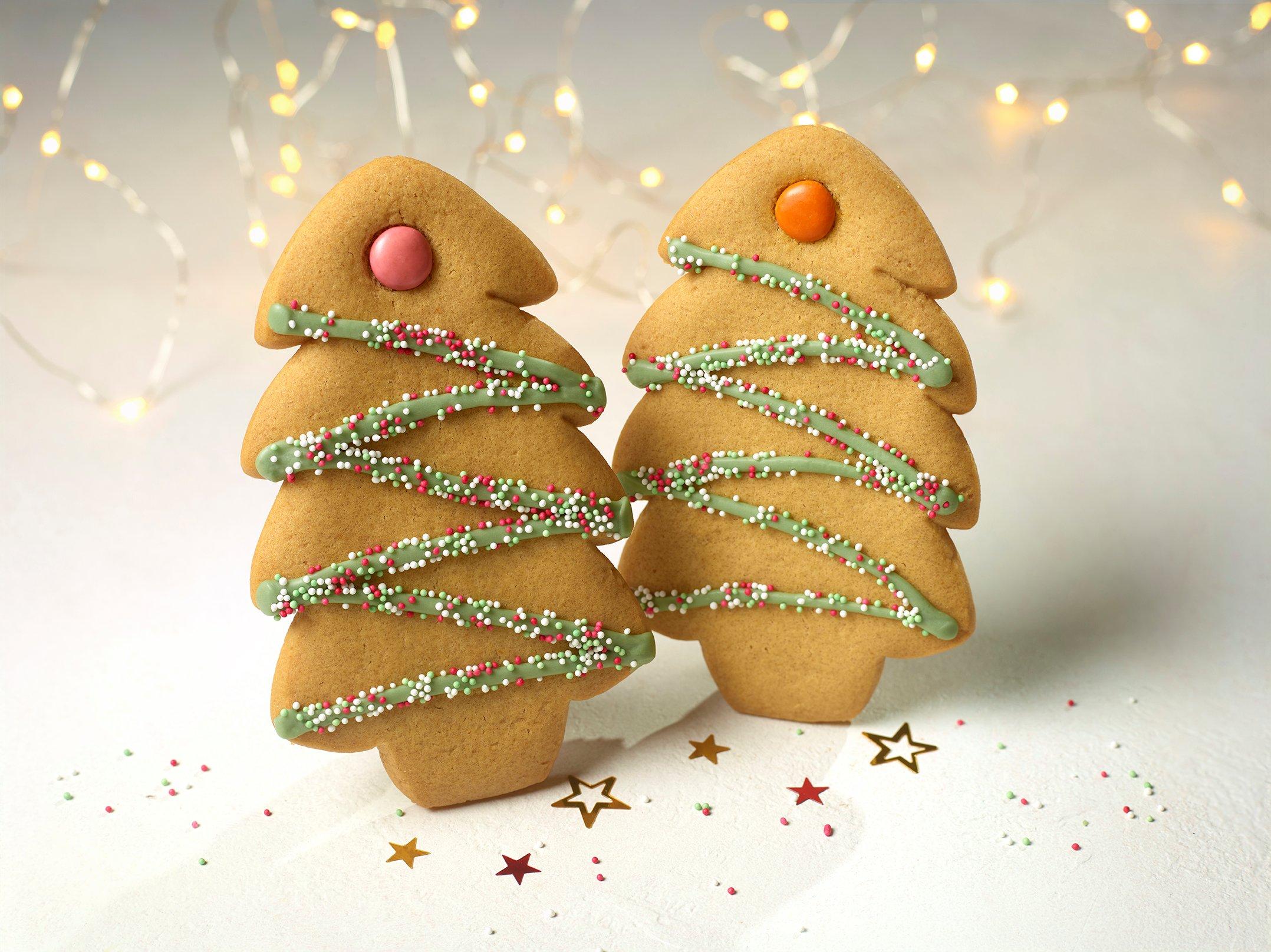 Country Choice Iced Gingerbread Christmas Trees