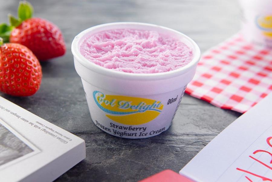 Cooldelight Strawberry Frozen Yoghurt Insulated Tubs Wholesale – Buy Cooldelight Strawberry Frozen Yoghurt Insulated Tubs in Bulk | Brakes Foodservice Cooldelight Strawberry Frozen Yoghurt Insulated Tubs Wholesale – Buy Cooldelight Strawberry Frozen Yoghurt Insulated Tubs in Bulk | Brakes Foodservice