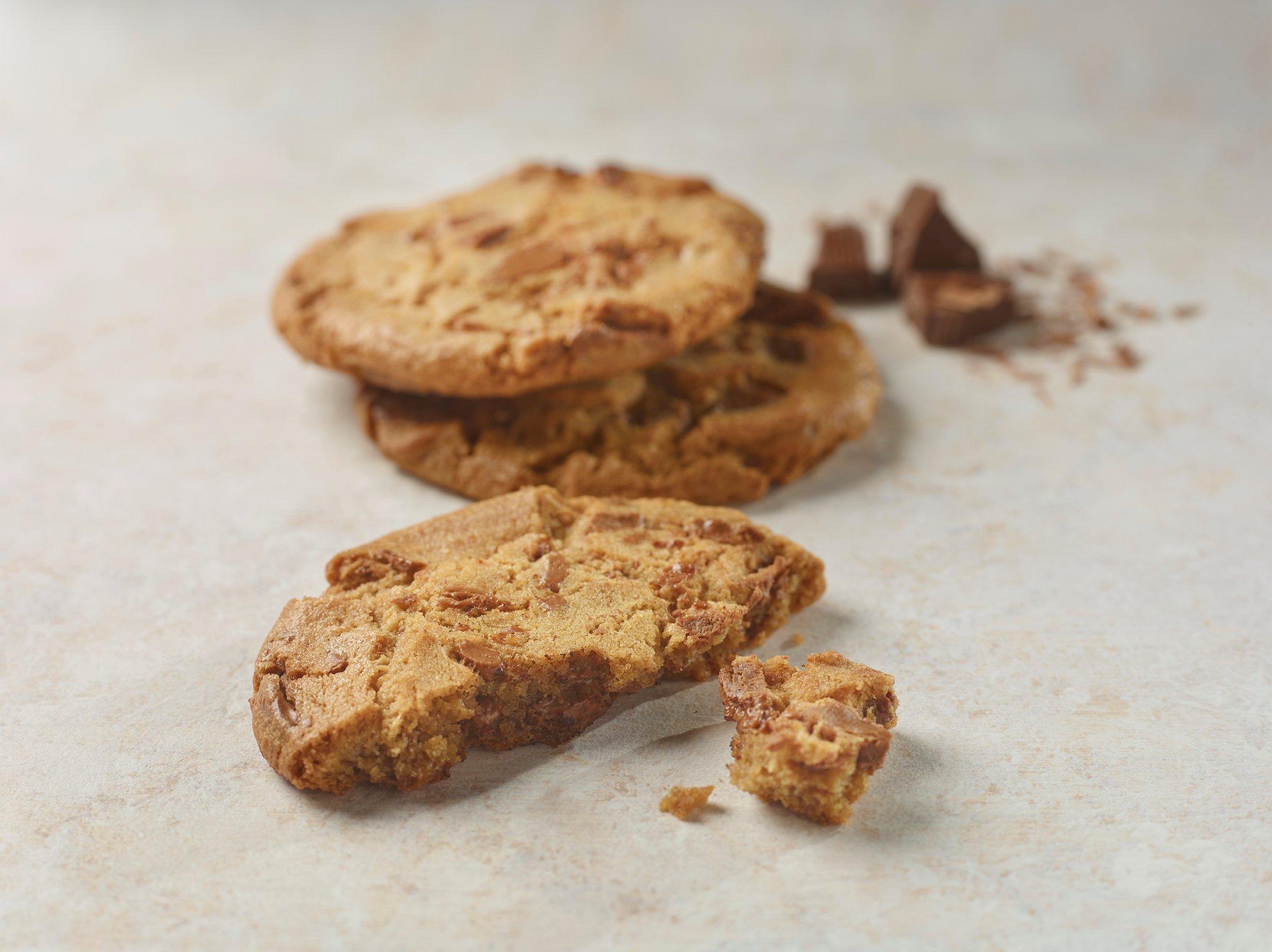 Country Choice Premium Milk Chocolate Cookie Pucks