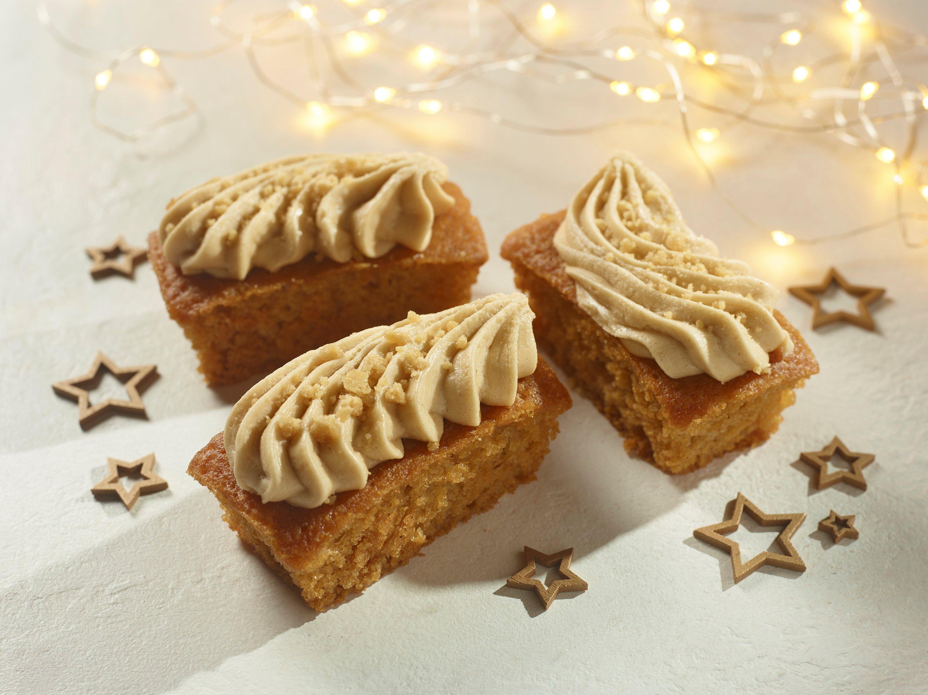 Country Choice Iced Ginger Mini Loaf Cakes