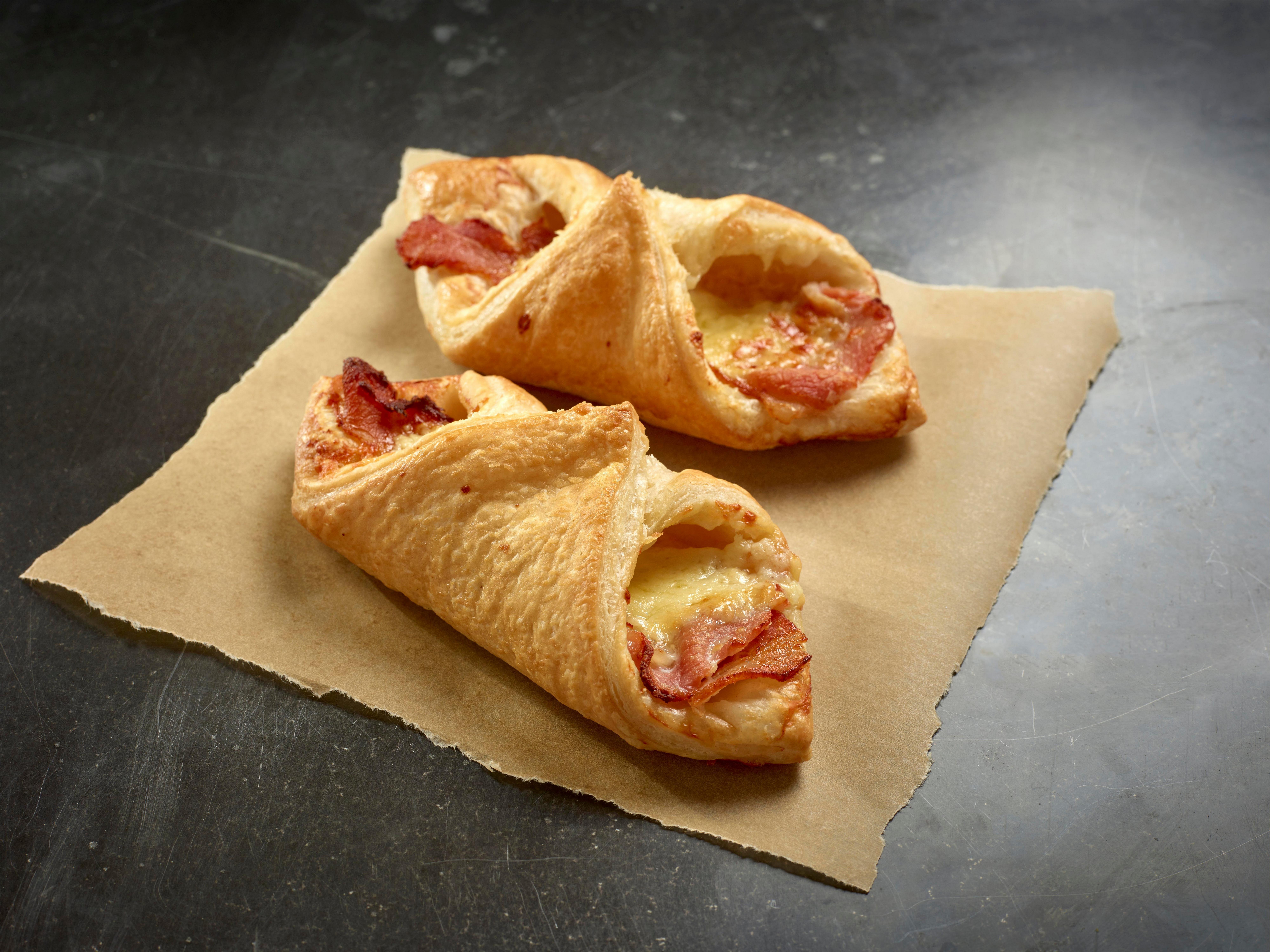 Country Choice Bacon & Cheese Turnover