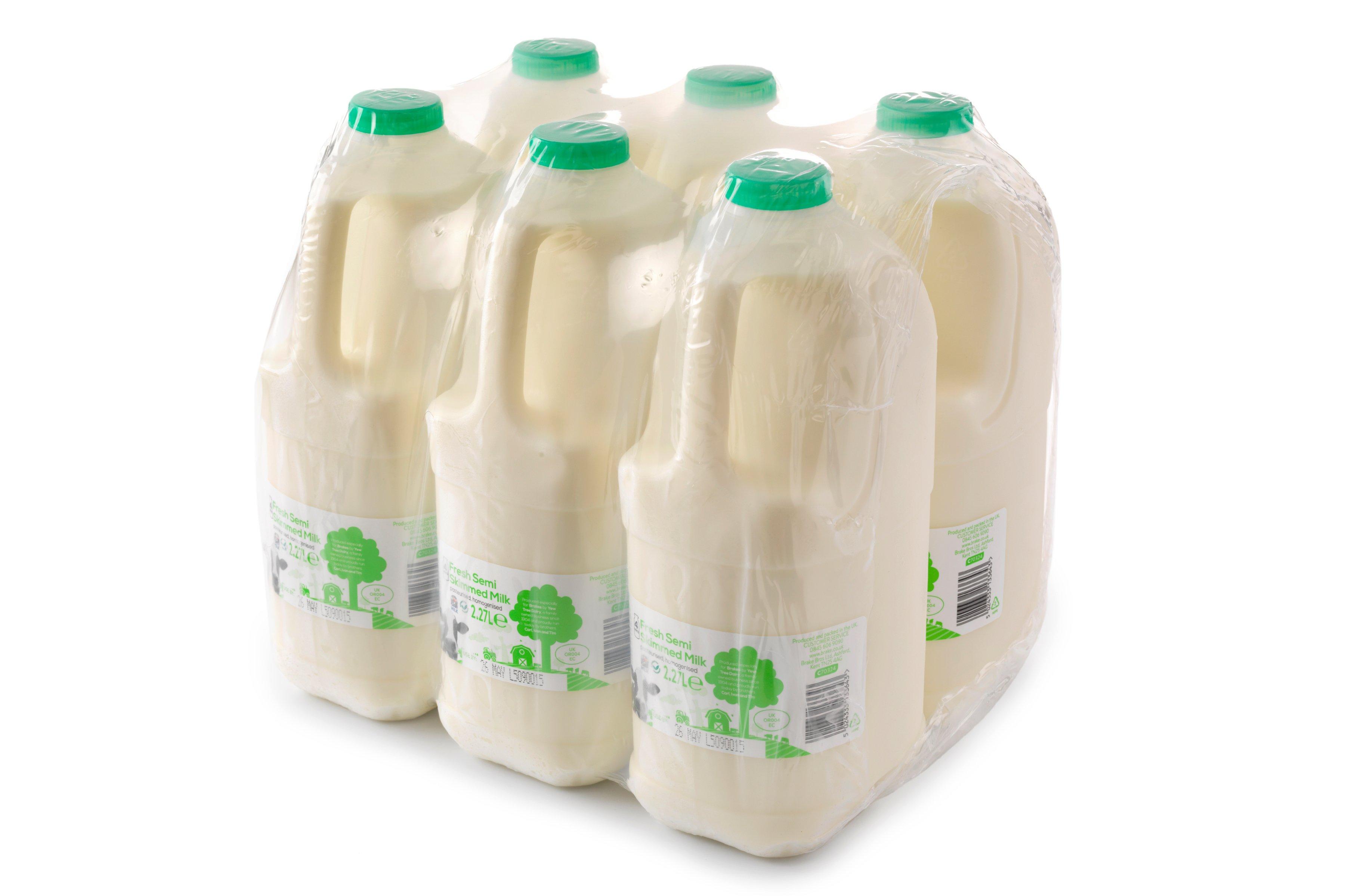 Wholesome Farms Fresh British Semi Skimmed Milk