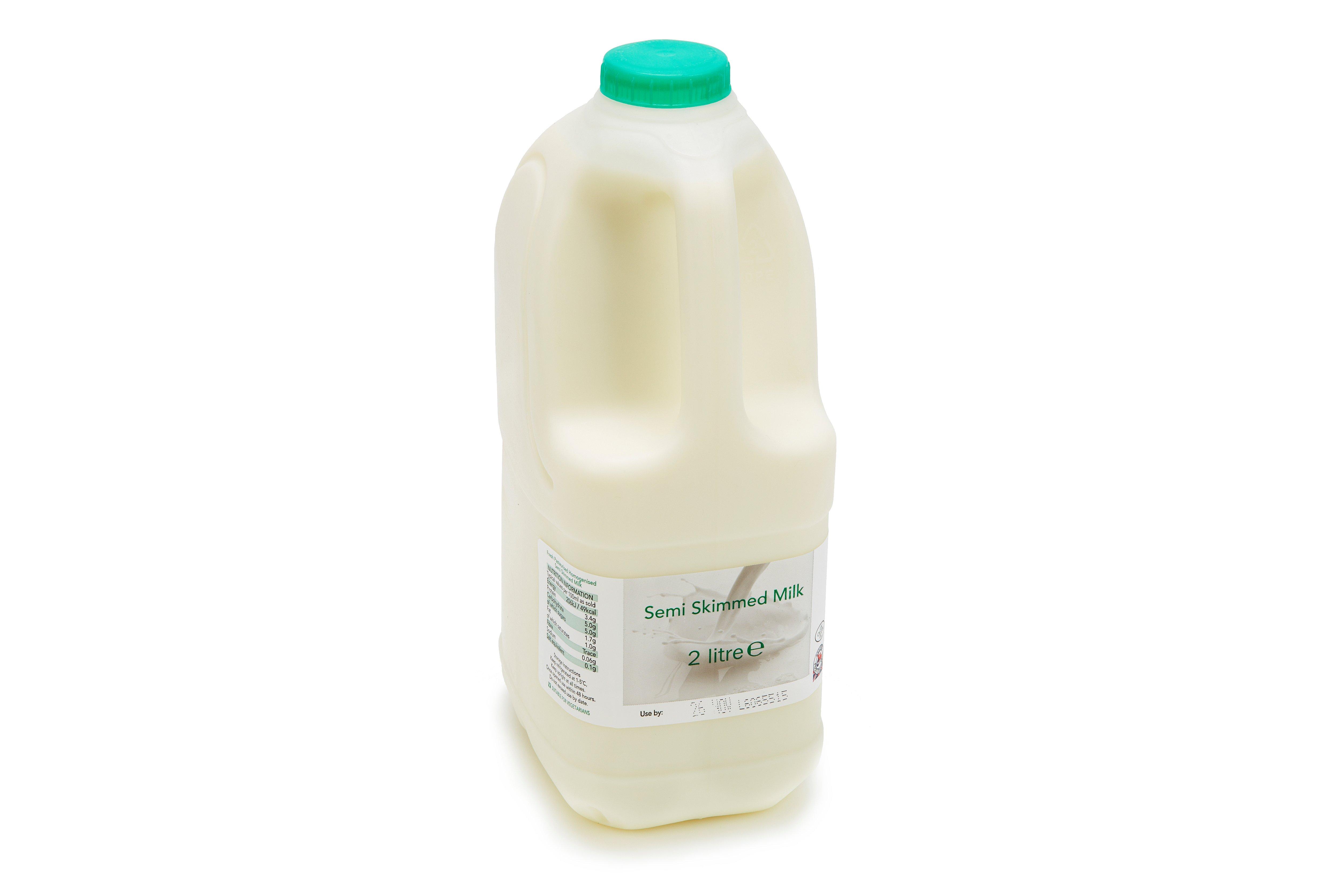 Brakes Fresh Semi Skimmed Milk