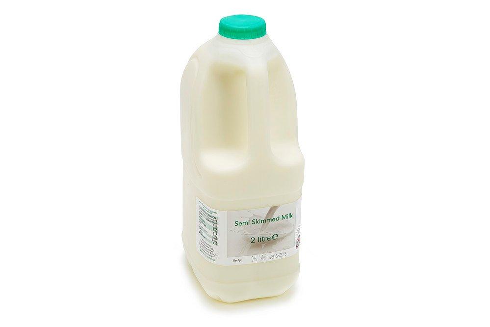 Brakes Fresh Semi Skimmed Milk