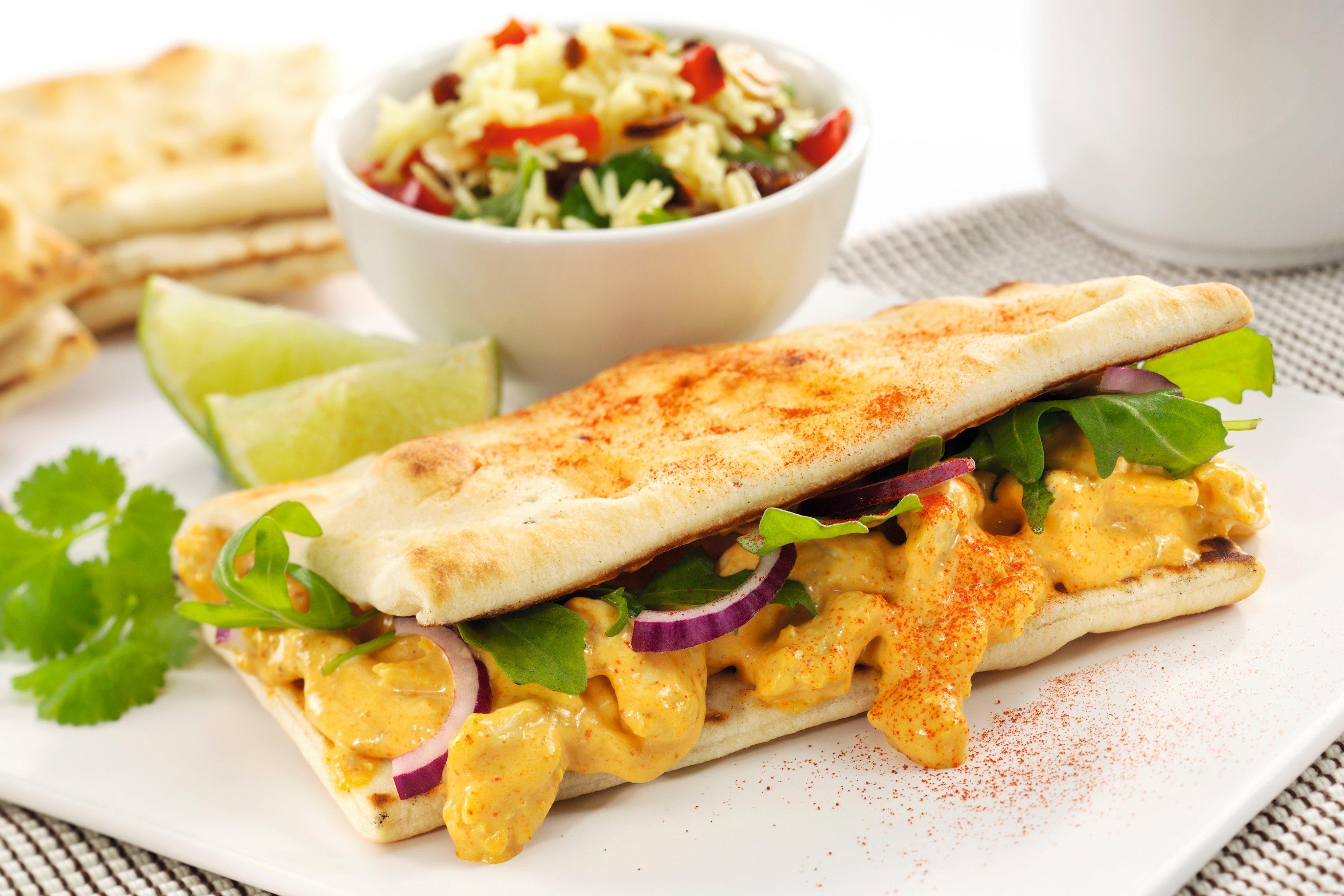 Essentials Chicken Tikka Mayonnaise Savoury Filling