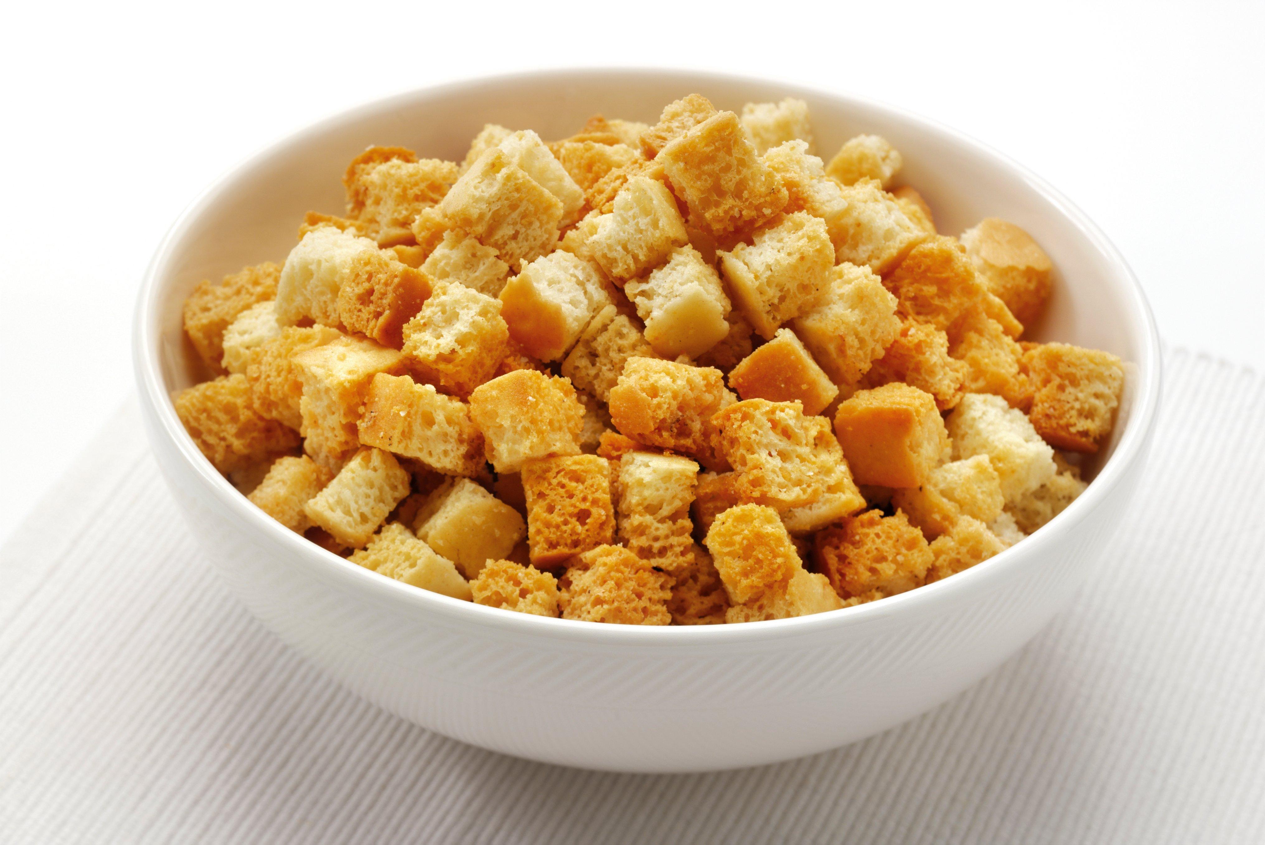 Sysco Classic Oven Lightly Salted Croutons