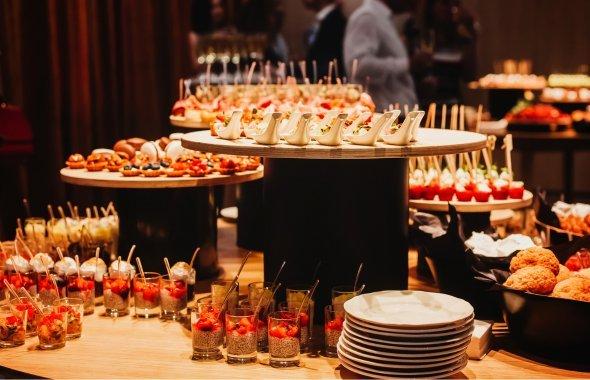 Buffet & Display
