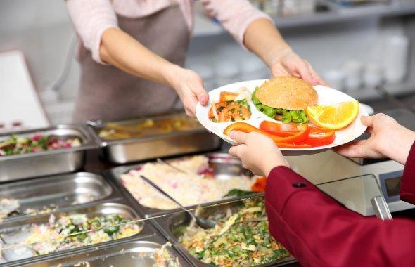 Crockery for schools