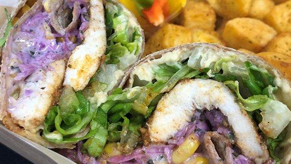 Barbecue Chicken Wraps Filled with Corn&'Slaw