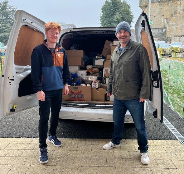 Local charity collecting surplus food donated by Brakes Scotland