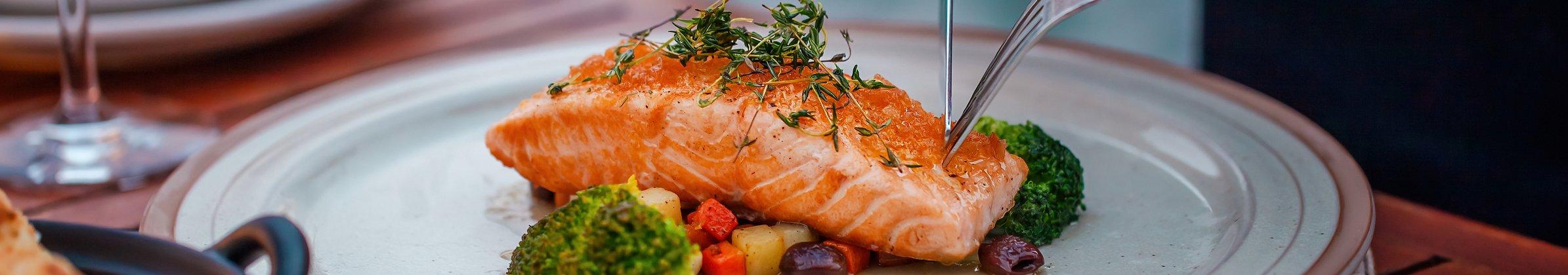 GLP_Menu_Guide_Hero_Salmon_2400_420