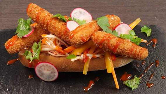 Halloumi Fries Hot Dog
