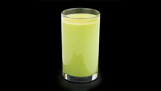 Minty Pineapple, Spinach & Cashew Nut Smoothie