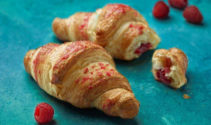 Raspberry-filled Vegan Croissant