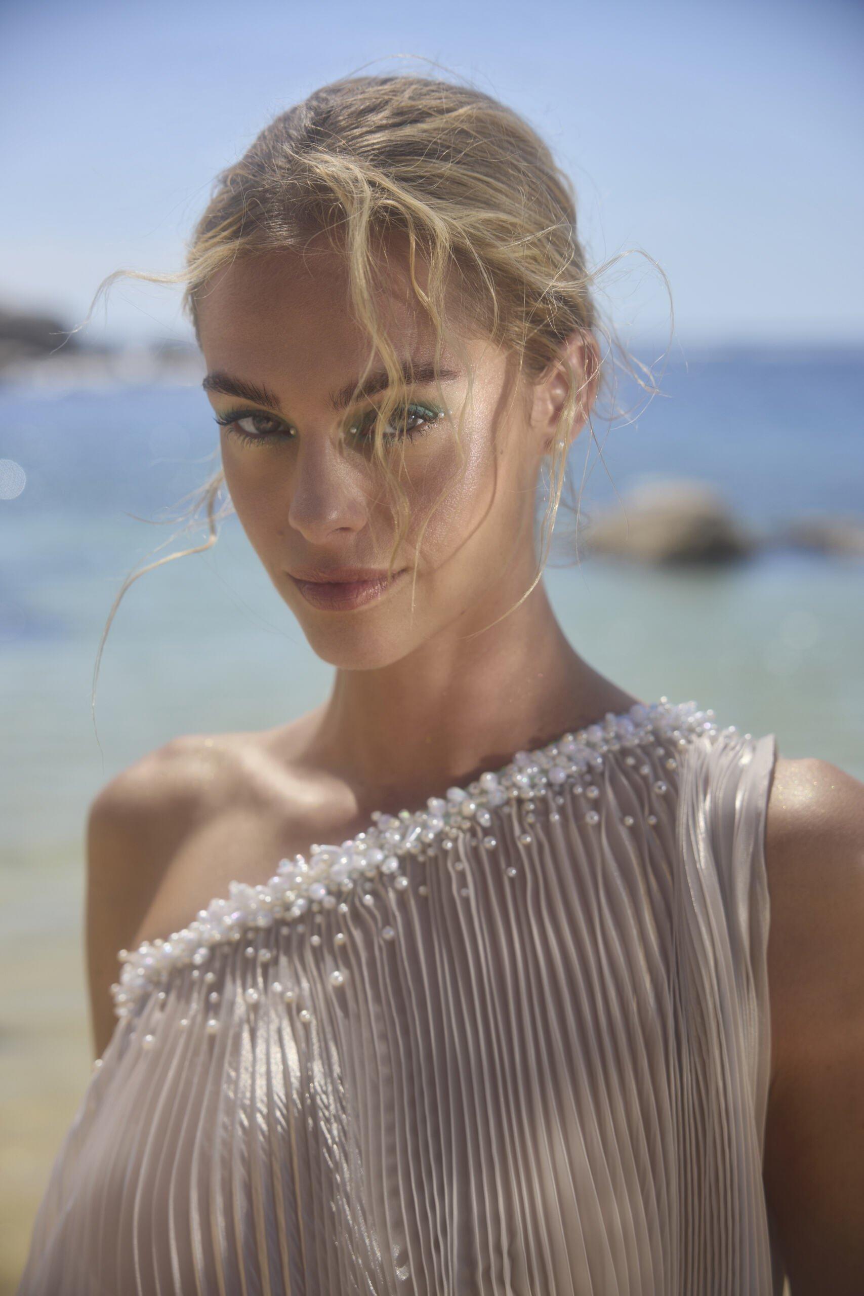 Beach Make-up Looks Festival