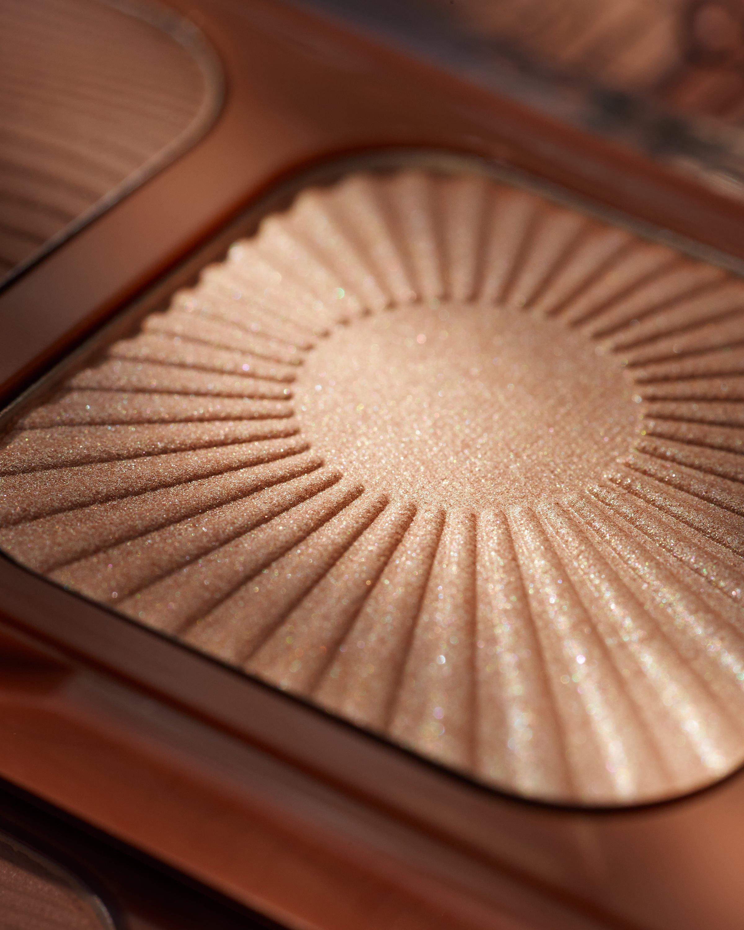 catrice earth tone make up look product bronzer