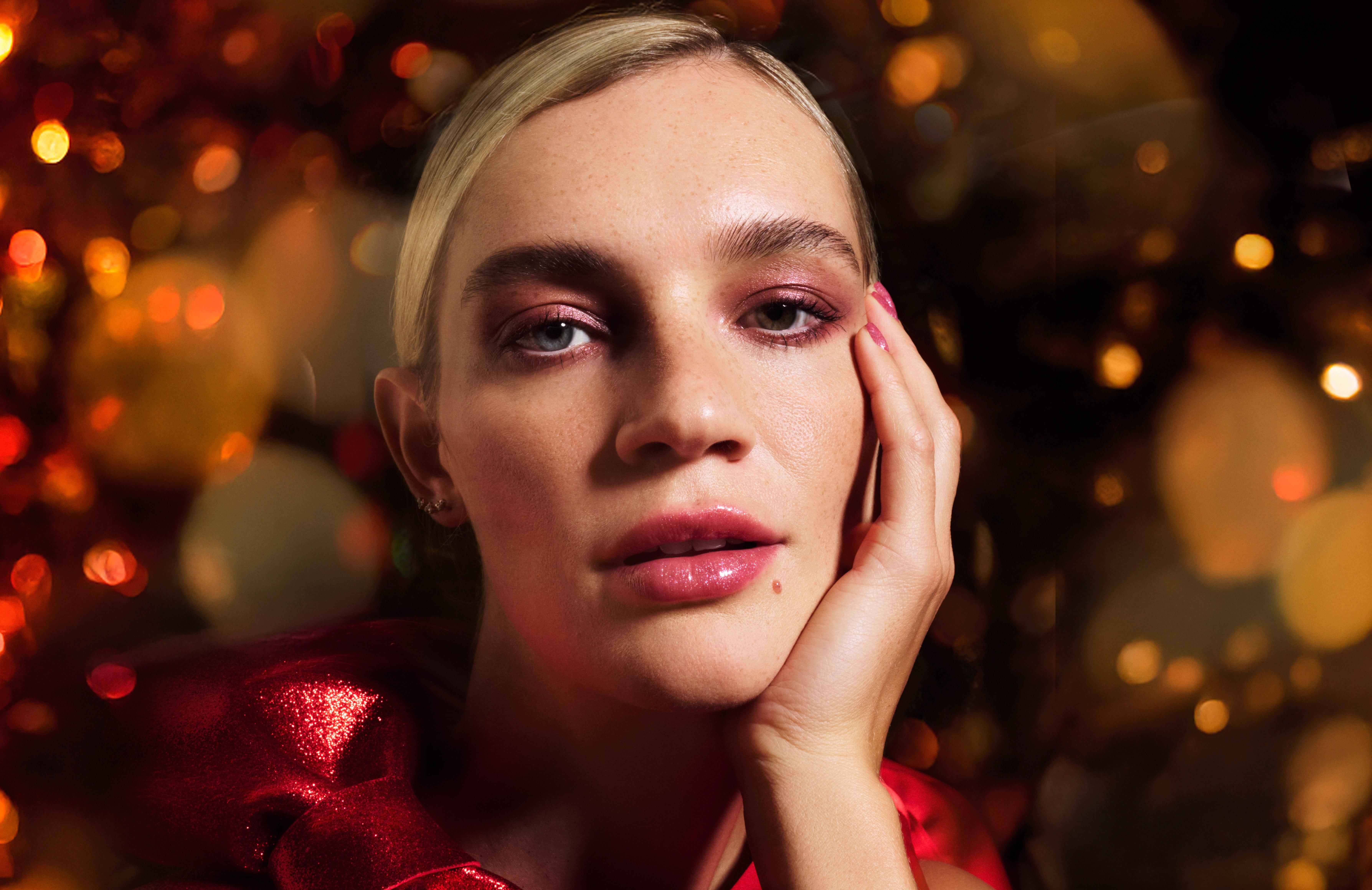 catrice sets gift guide model