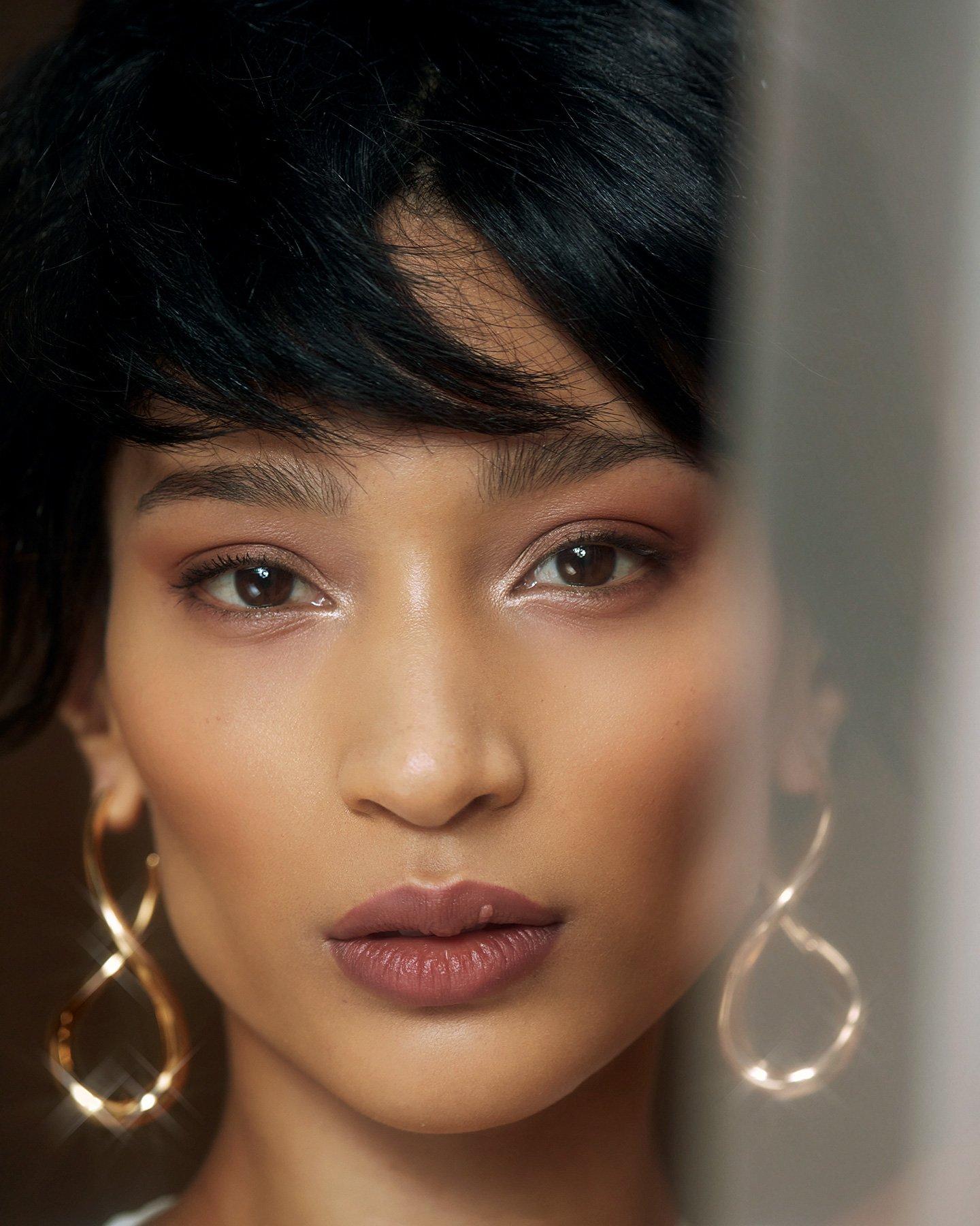 espresso makeup look colours and textures