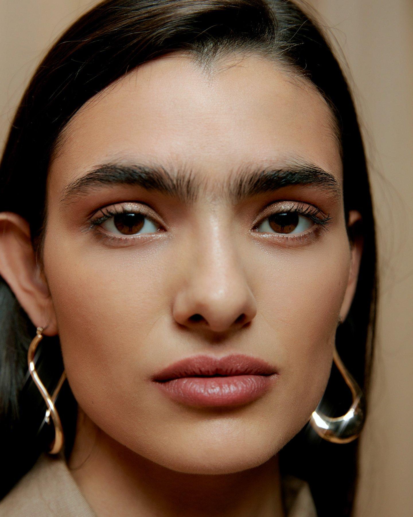 catrice fluffy brows portrait