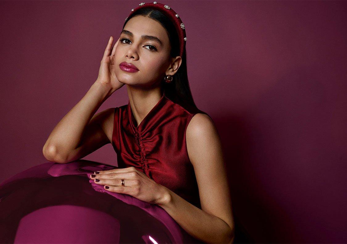 catrice hollyglazing portrait