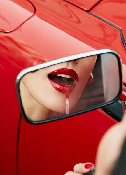 жидкая помада для губ shine bomb own your shine от catrice  