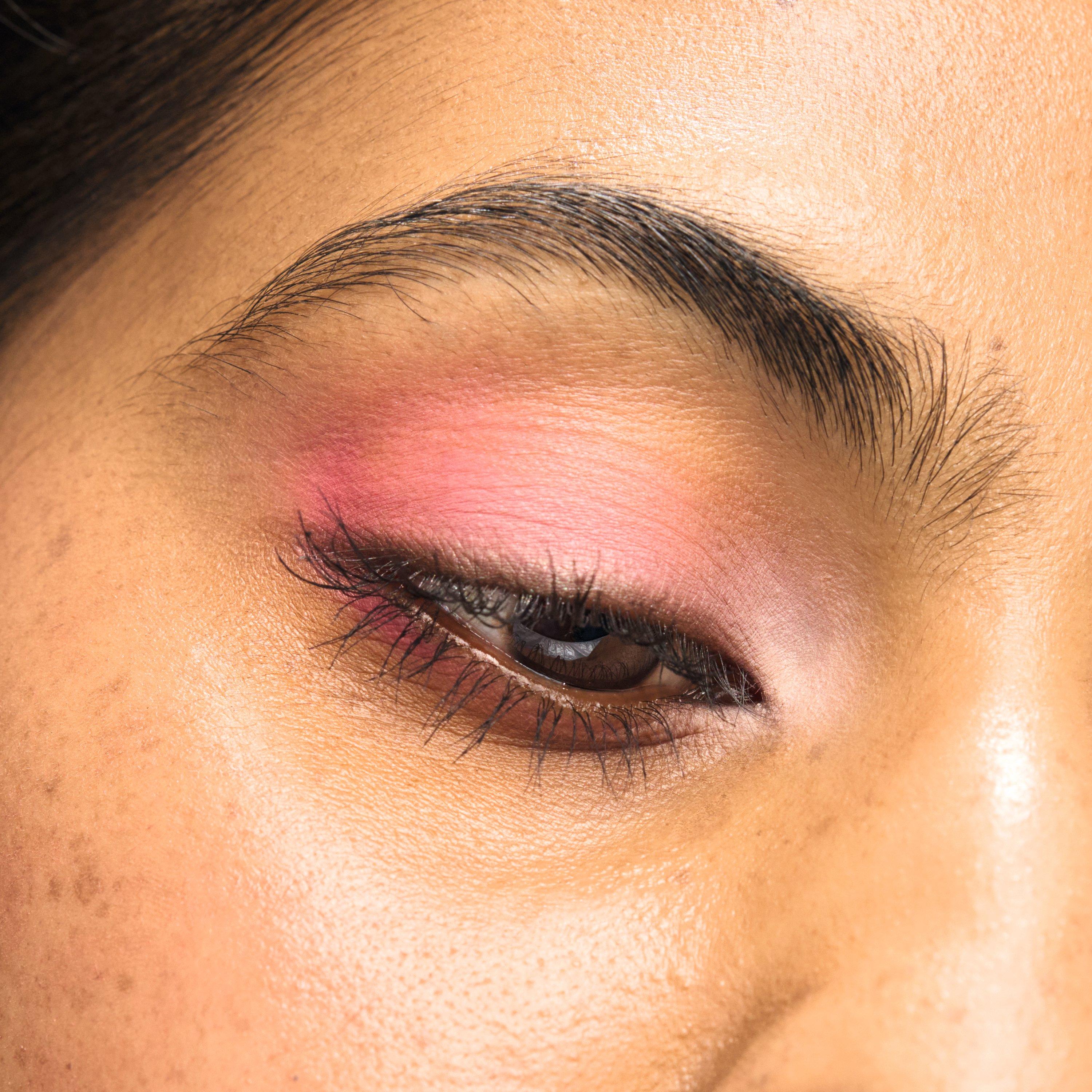 catrice rosy cheeks close up