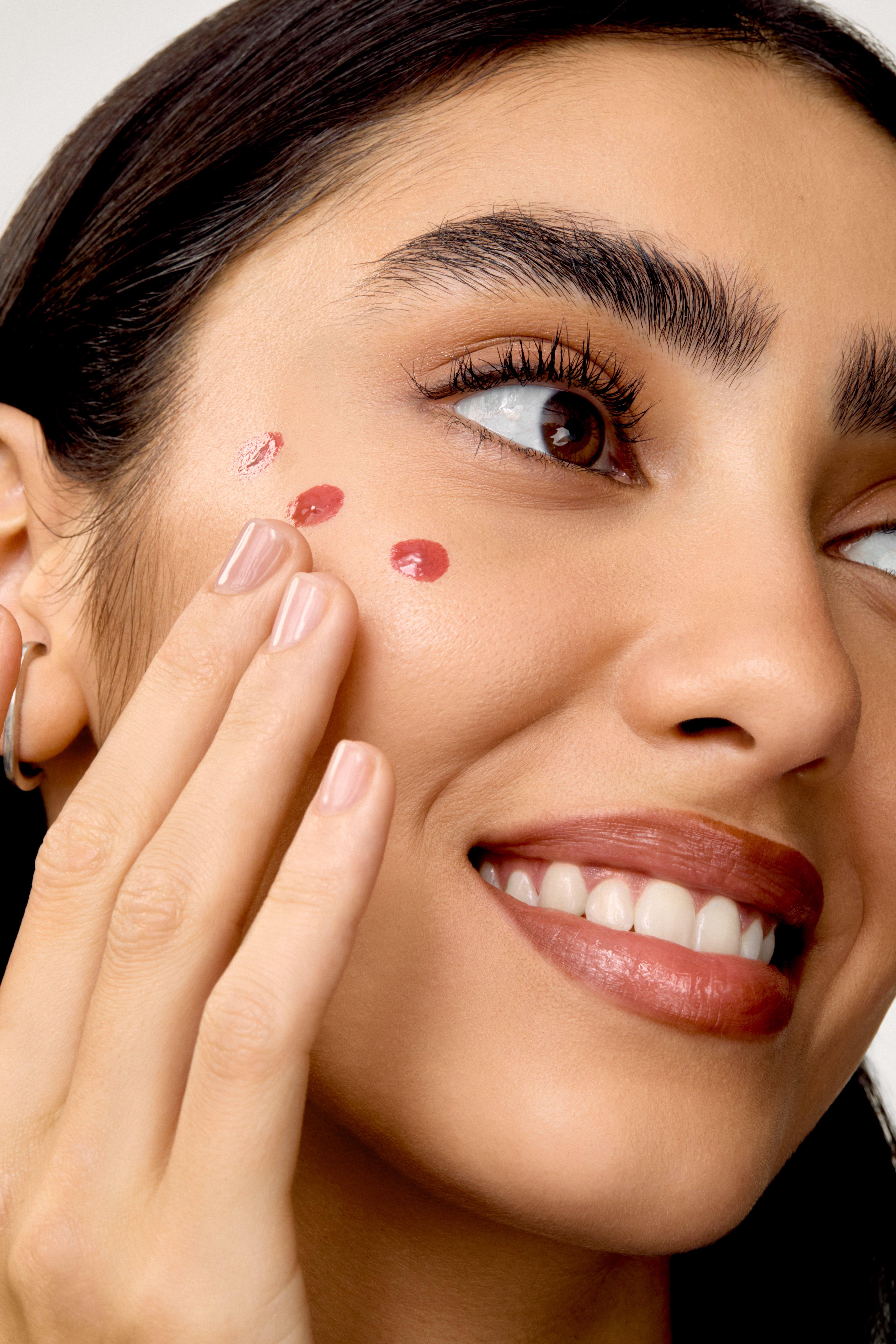 Colour Flush Dewy Serum Blush Model Application