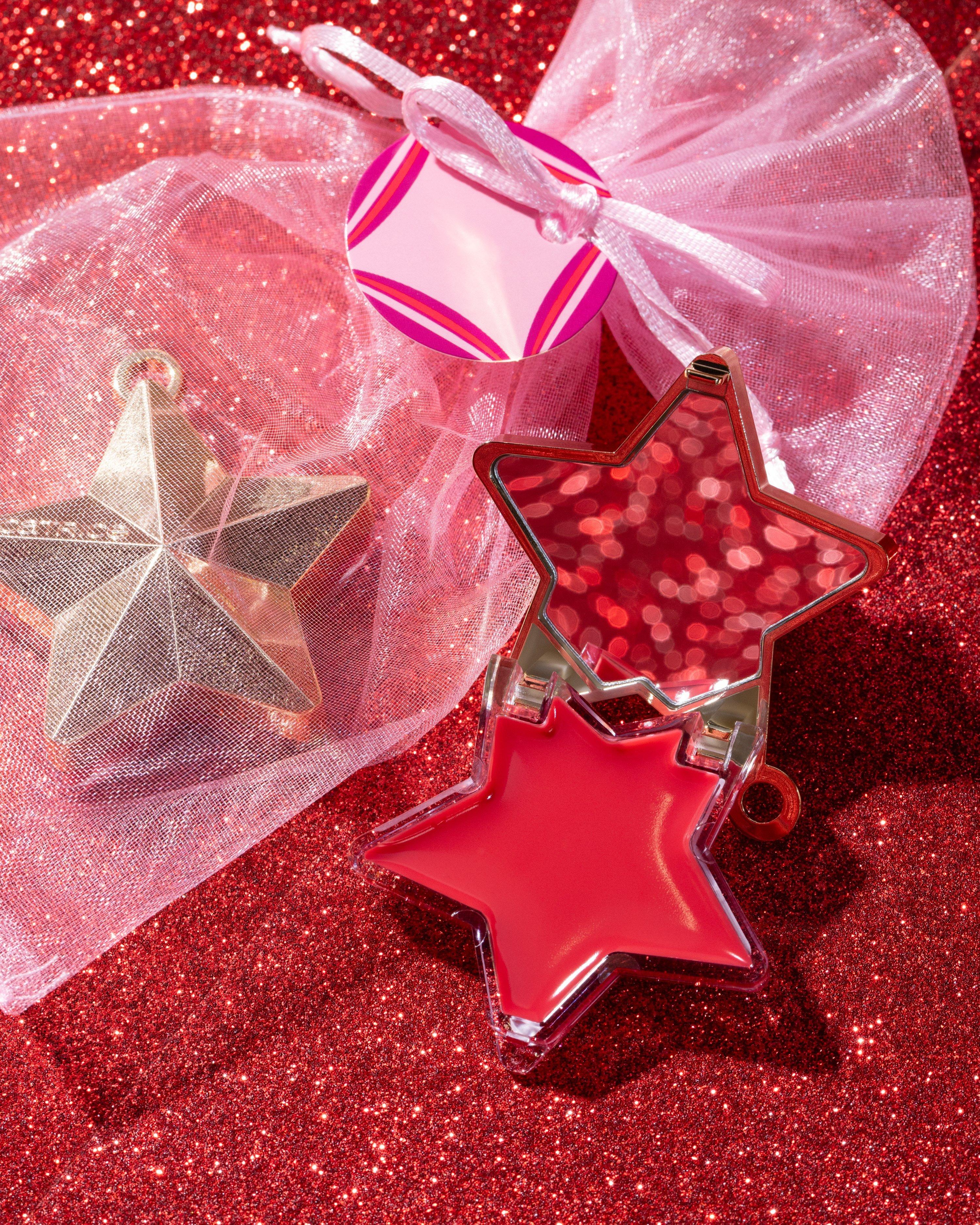 catrice twinkling treasures advent calendar portrait