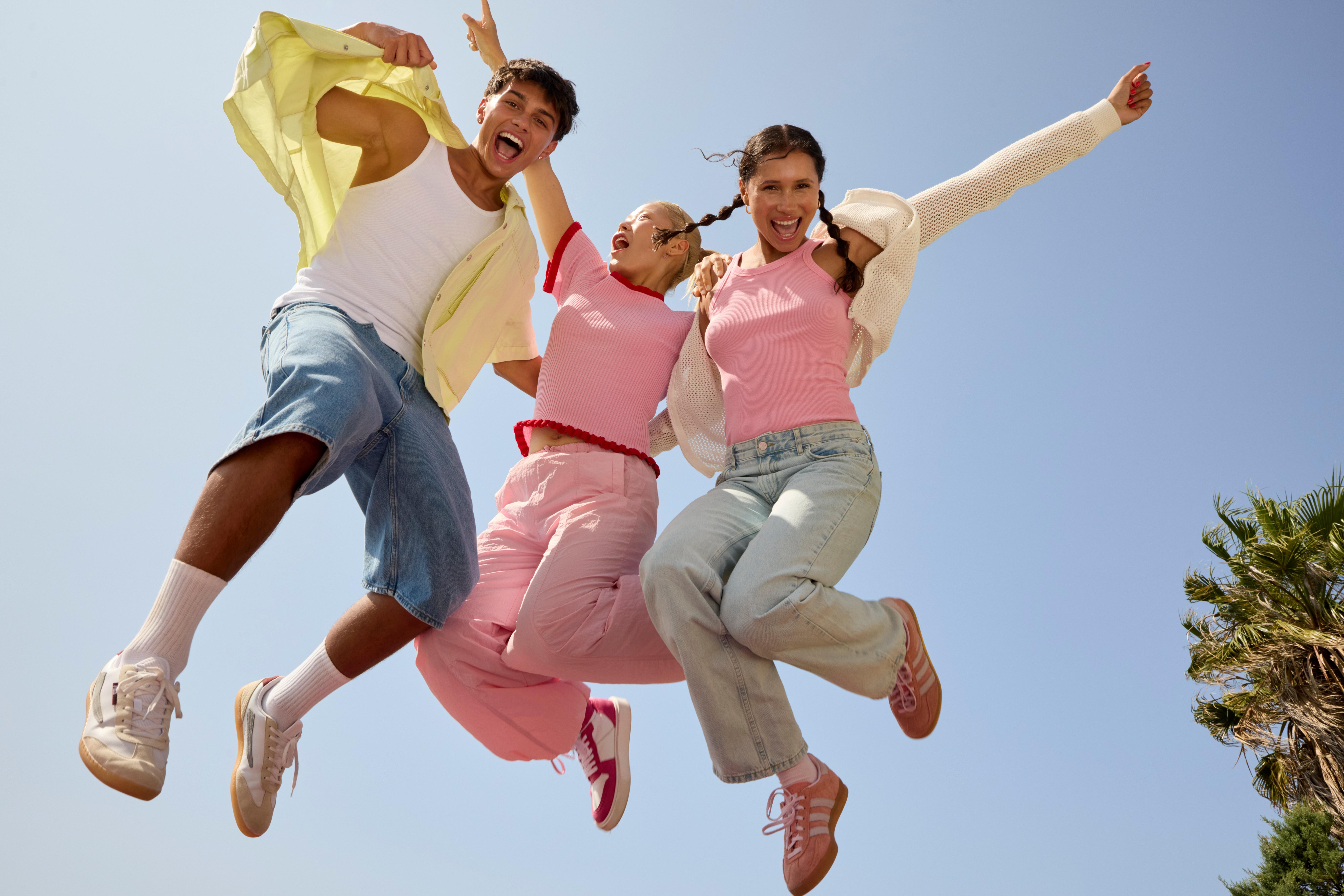 essence Jelly vs Bouncy