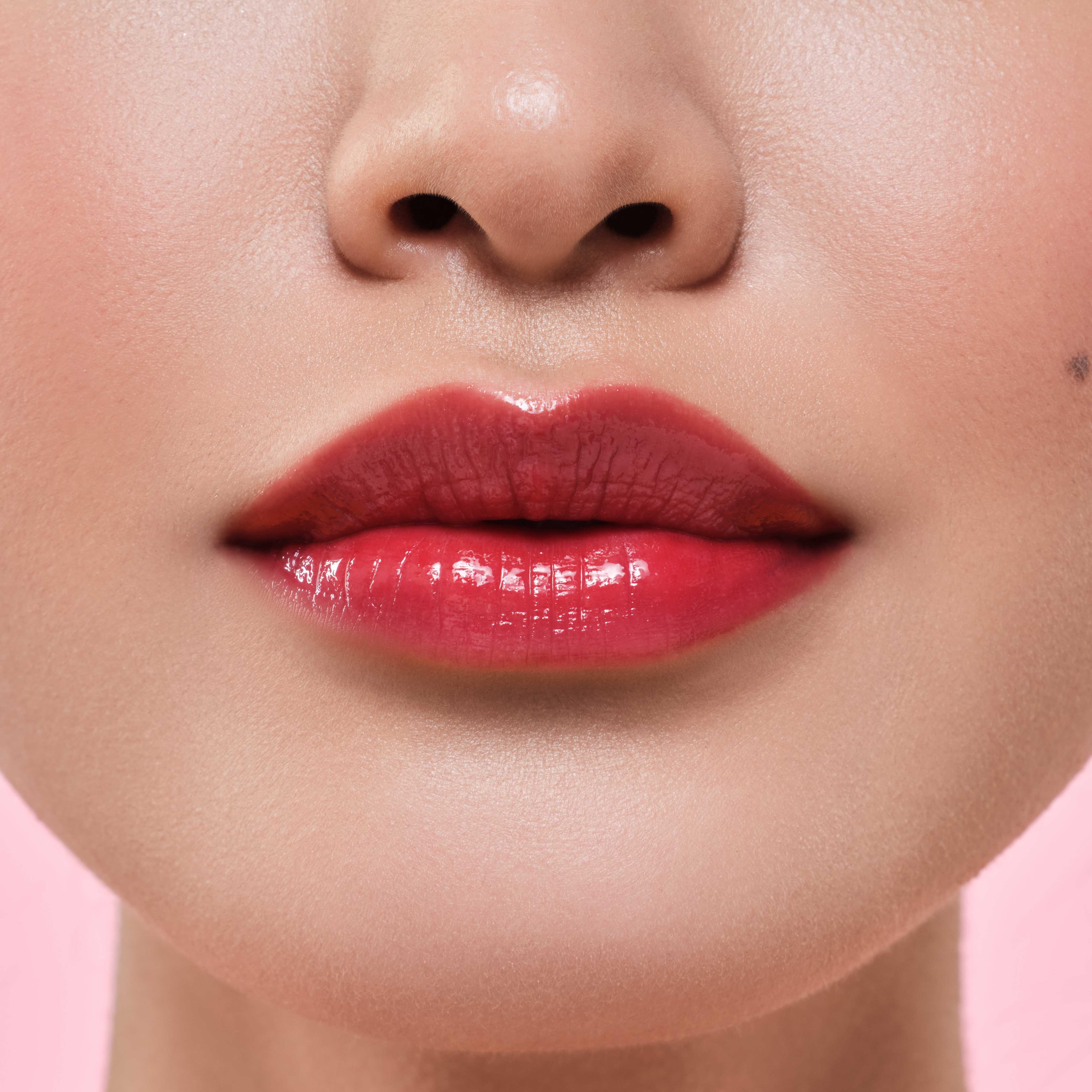 essence extreme shine volume 唇蜜虛擬上妝合成