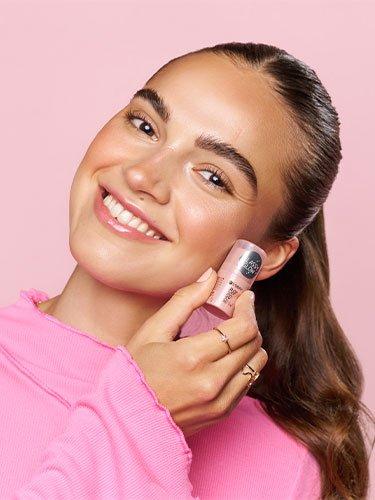 essence Highlighter