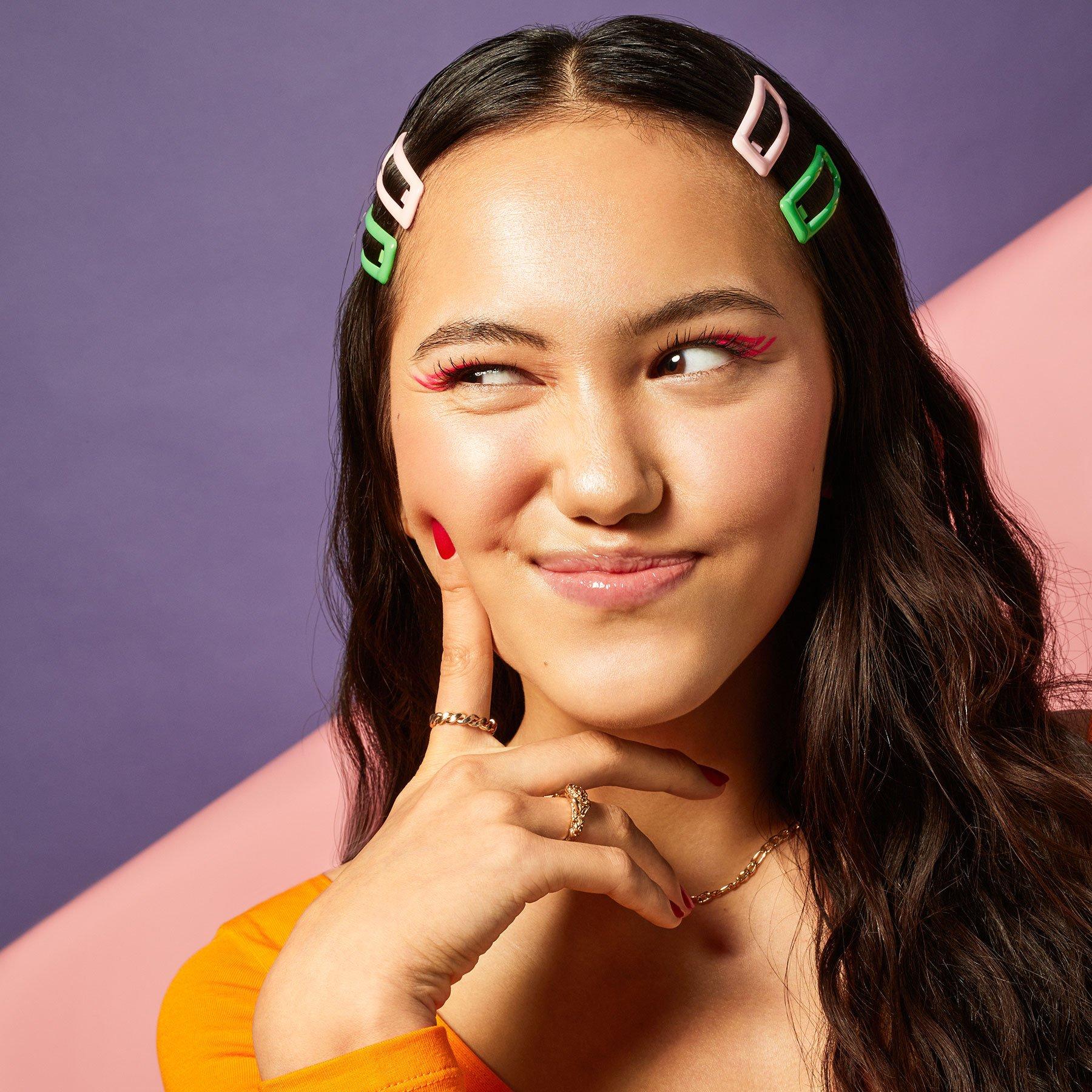 أداة البحث عن فاونديشين ايسينس