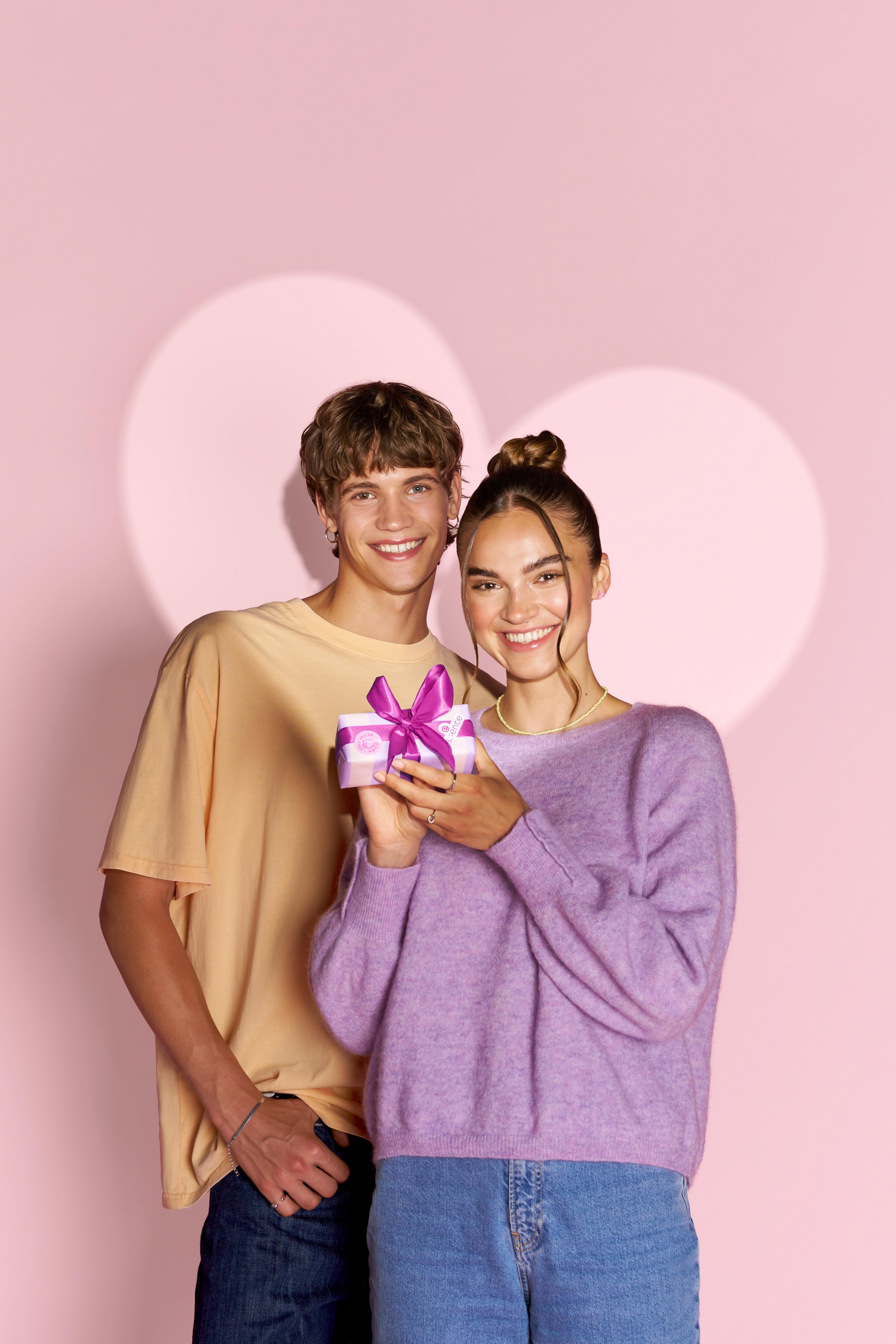 essence Produkt-Highlights Geschenkset Guide Porträt