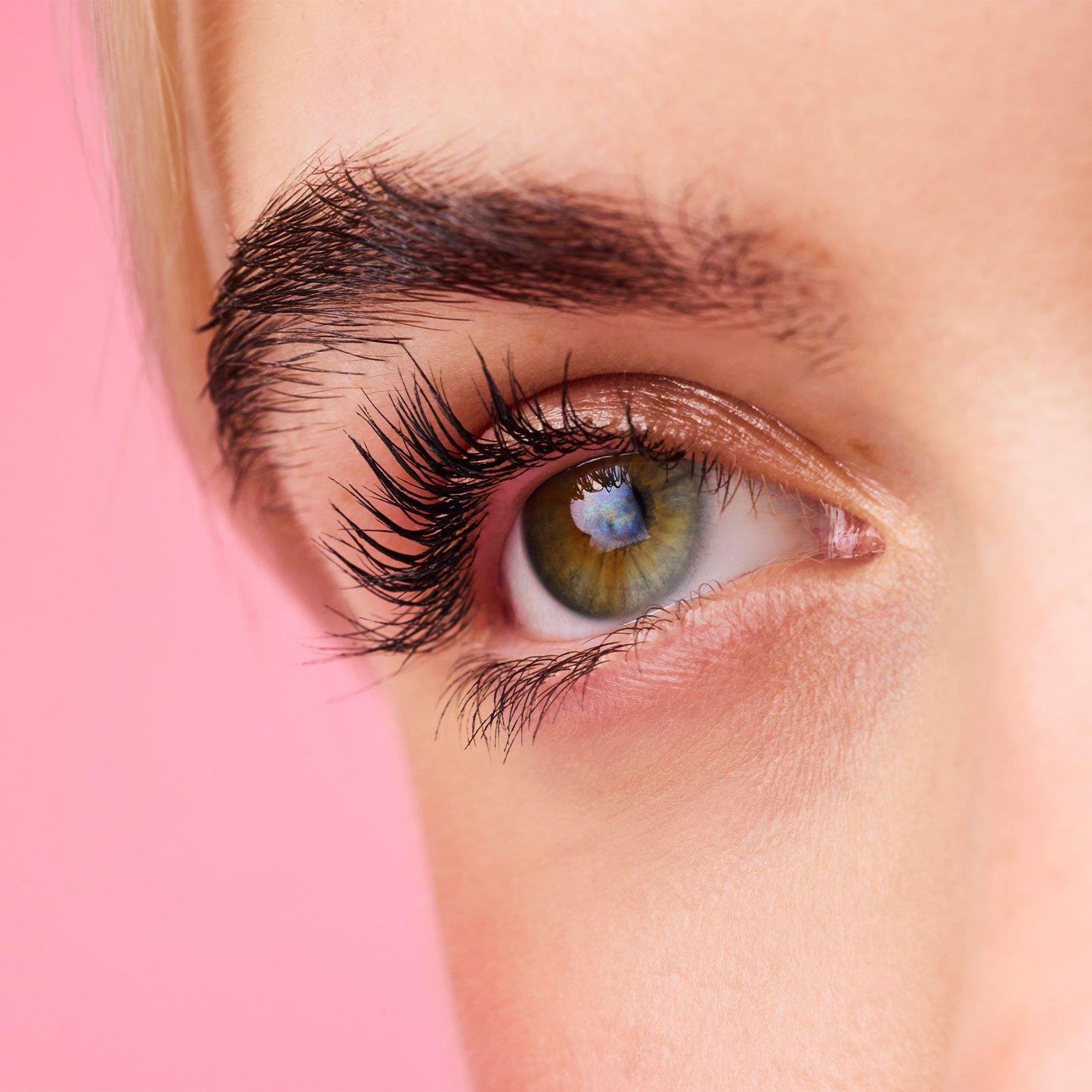 essence essence lash without limits tubing mascara close up