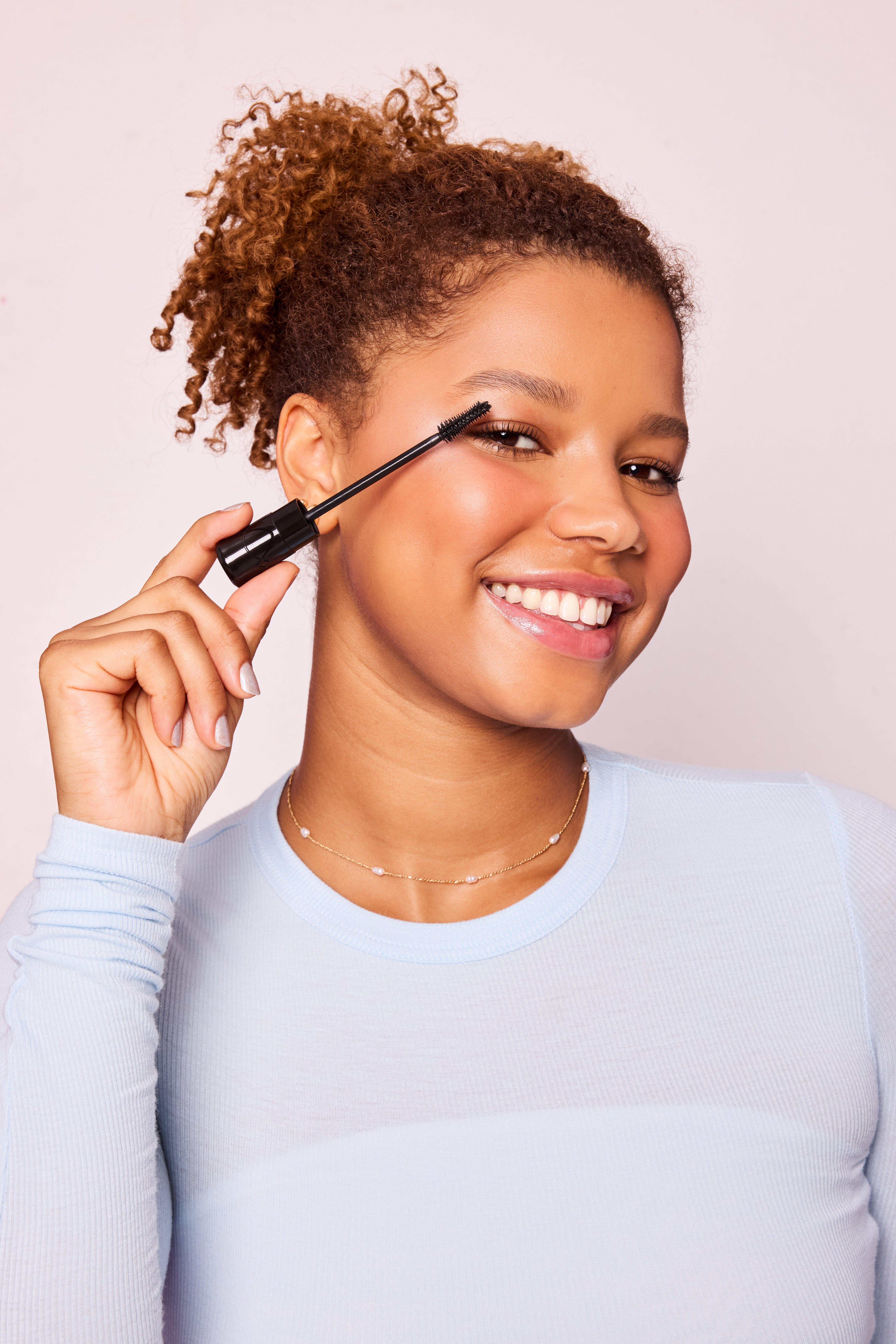 essence beginner make up portrait