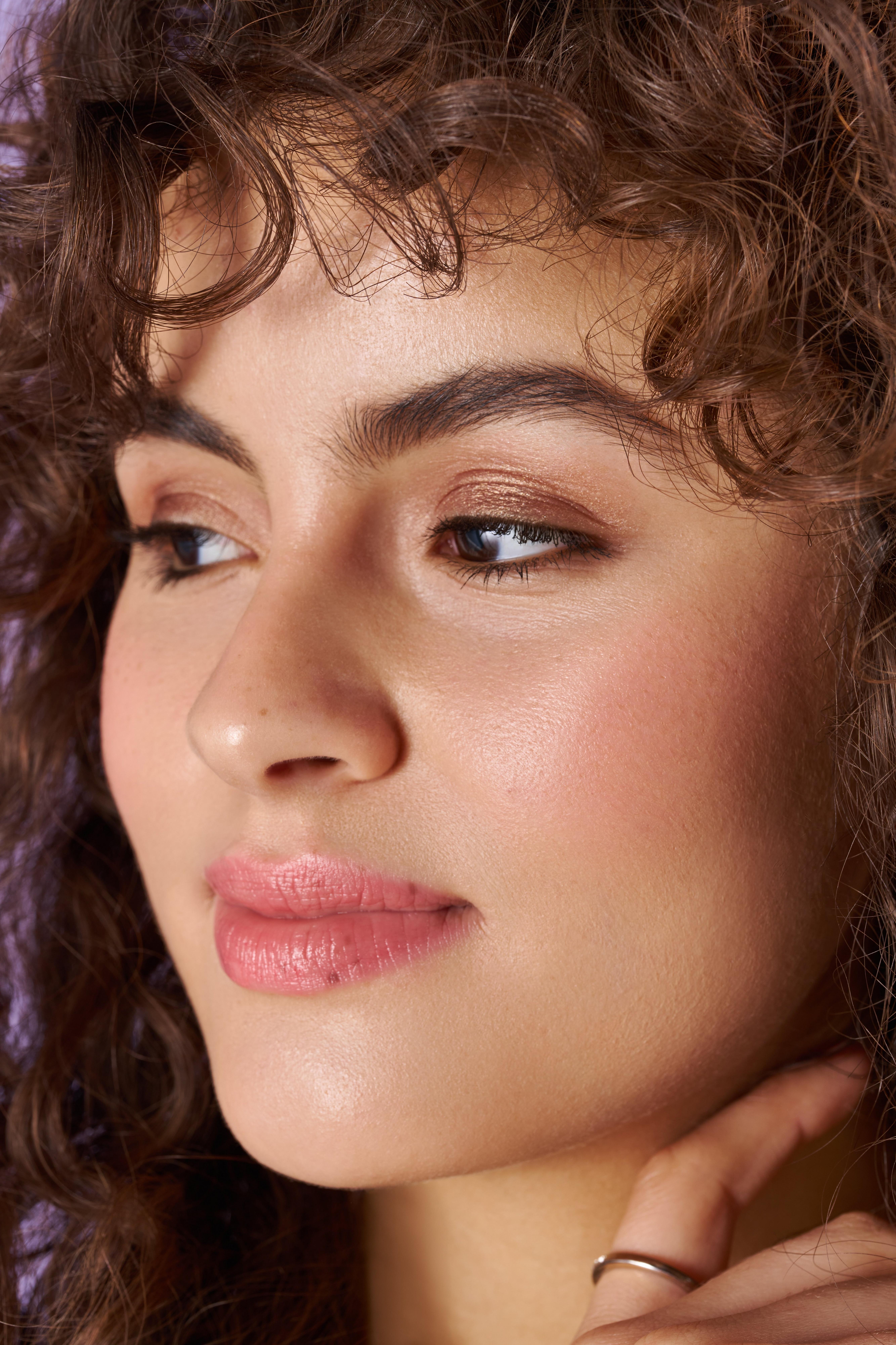 essence mocha make up portrait