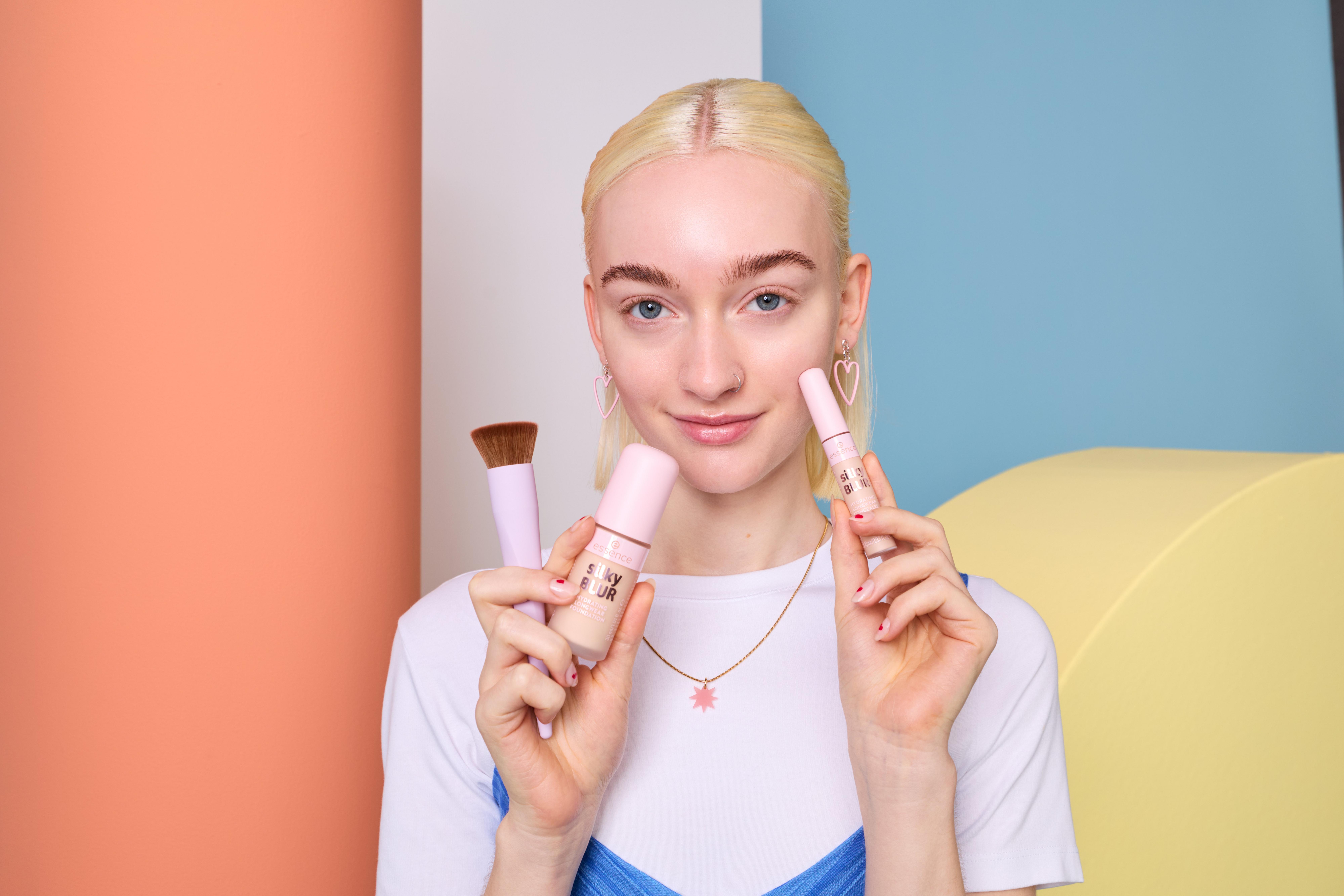 essence silky blur tutorial prep