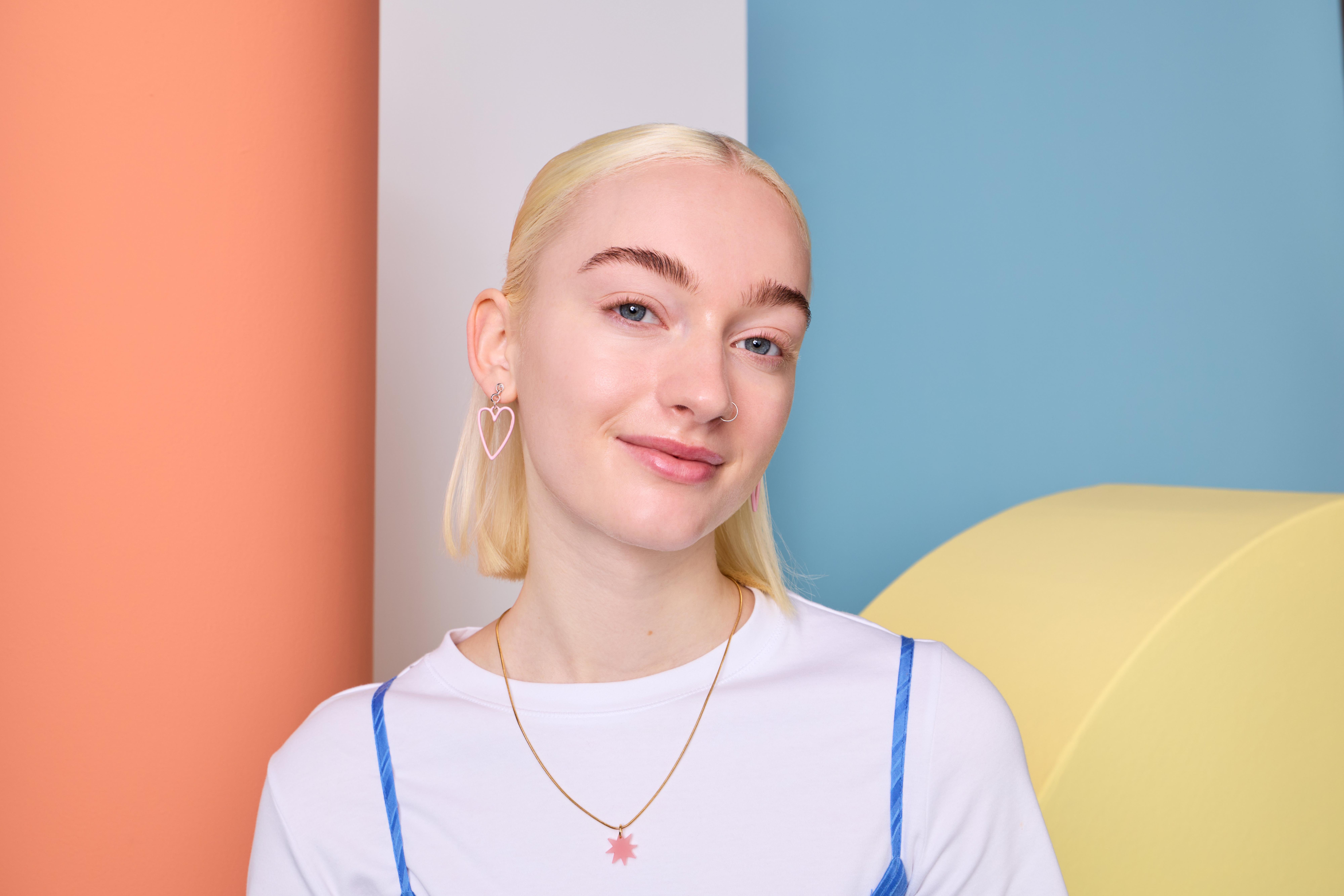 essence silky blur step make it yours