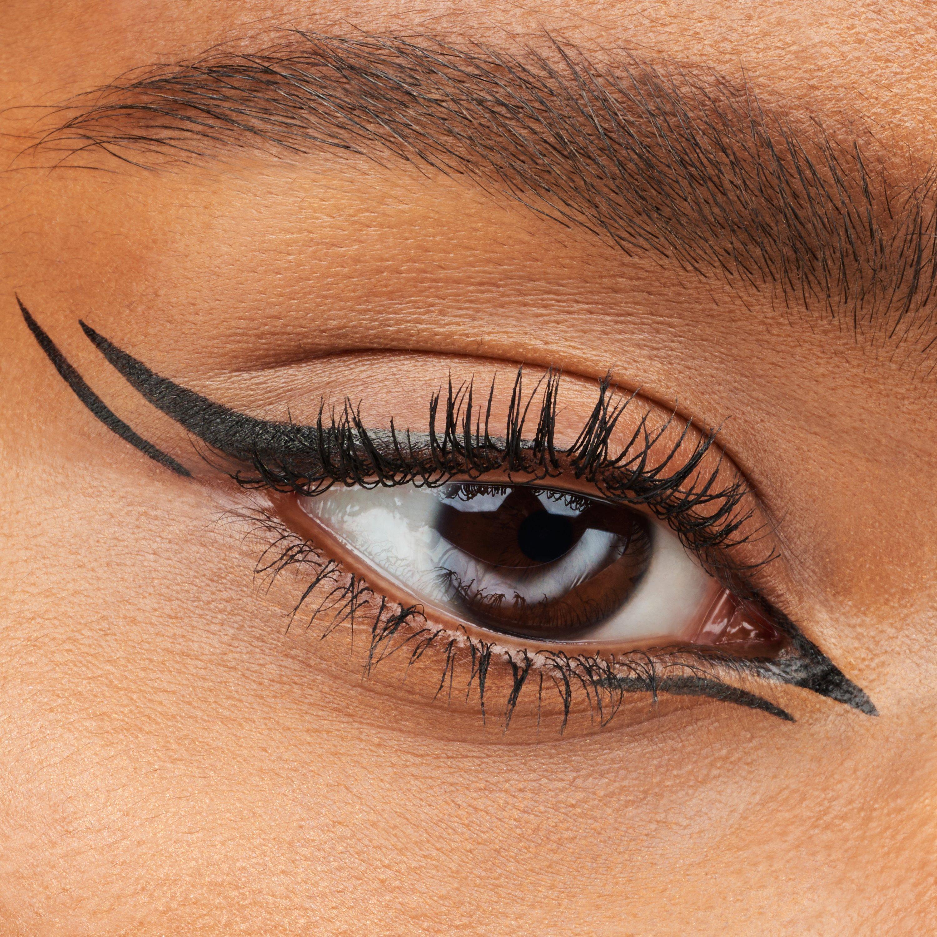 essence siren eyes close up