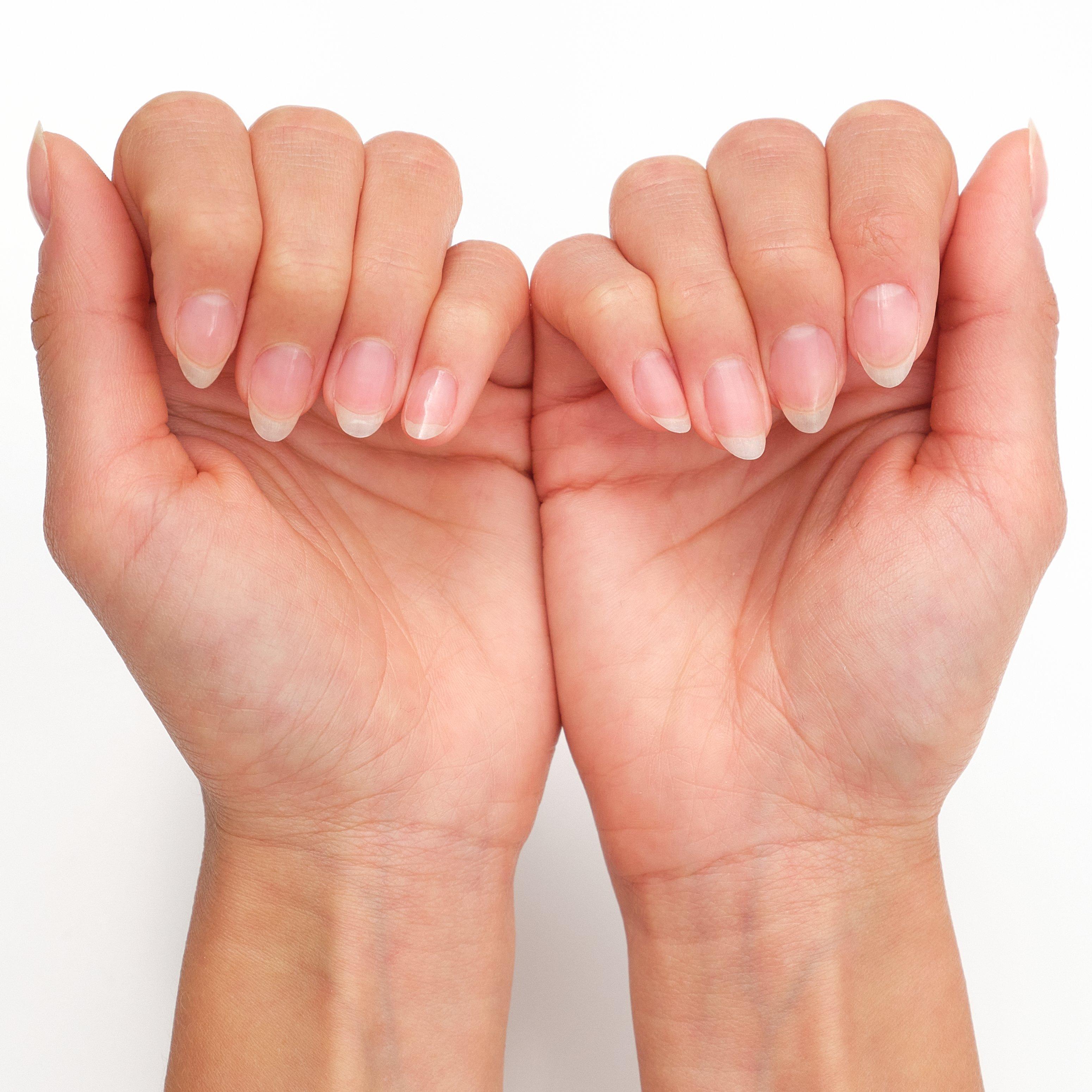 essence UV Gel Nails EASY OFF entfernen Step 5 Bereit für den nächsten Look Close-up