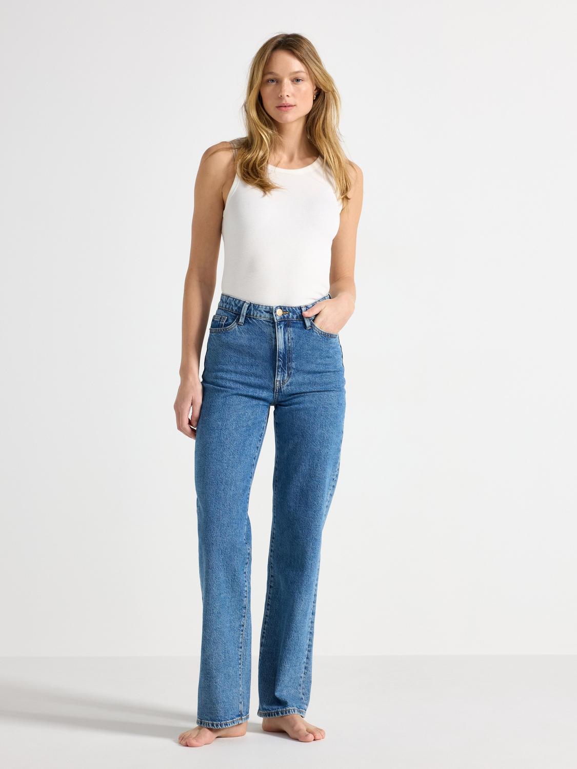 WIDE Hanna jeans med lätt stretch