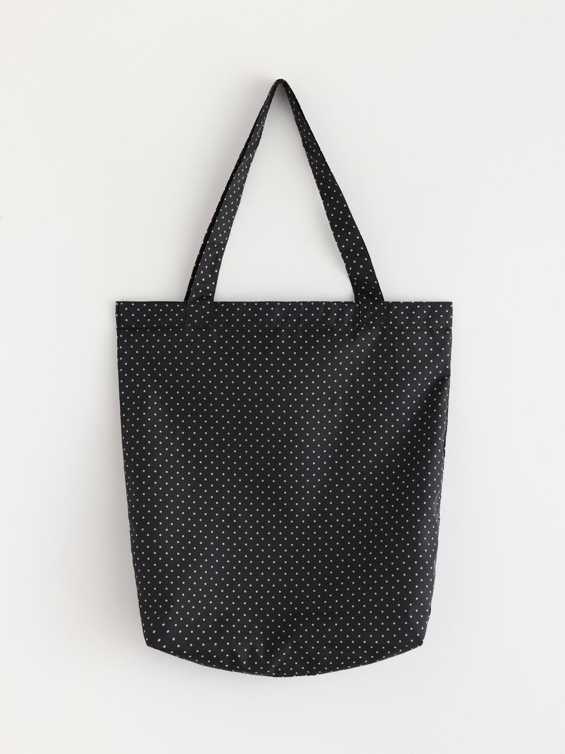 Foldable shopper