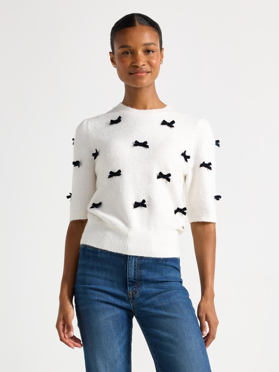 Stickad kortärmad tröja