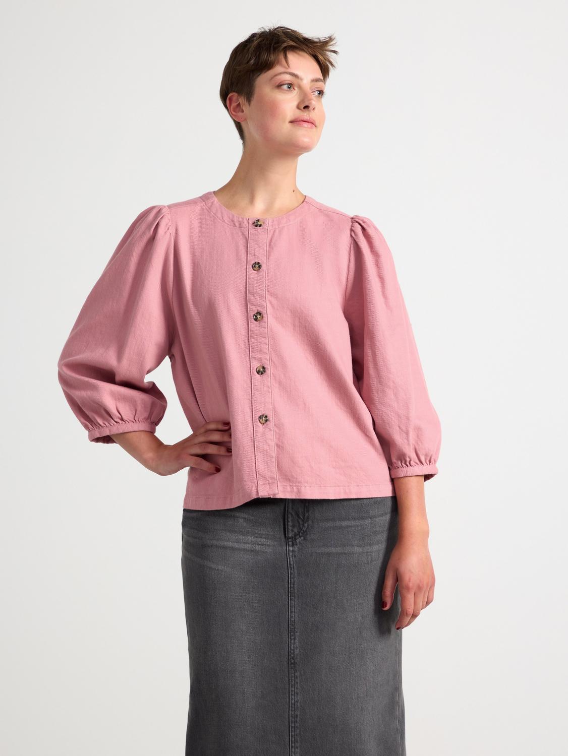Blus med puffärmar