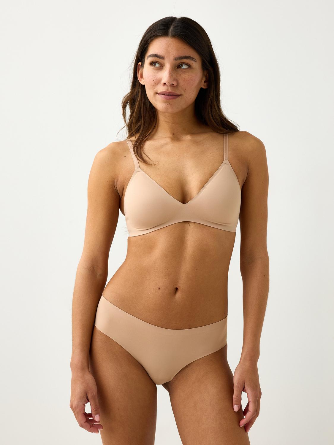 Seamless soft bh
